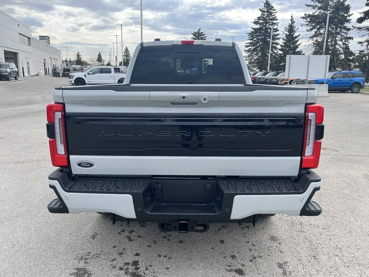 Ford F 350 снимка Ford F 350
