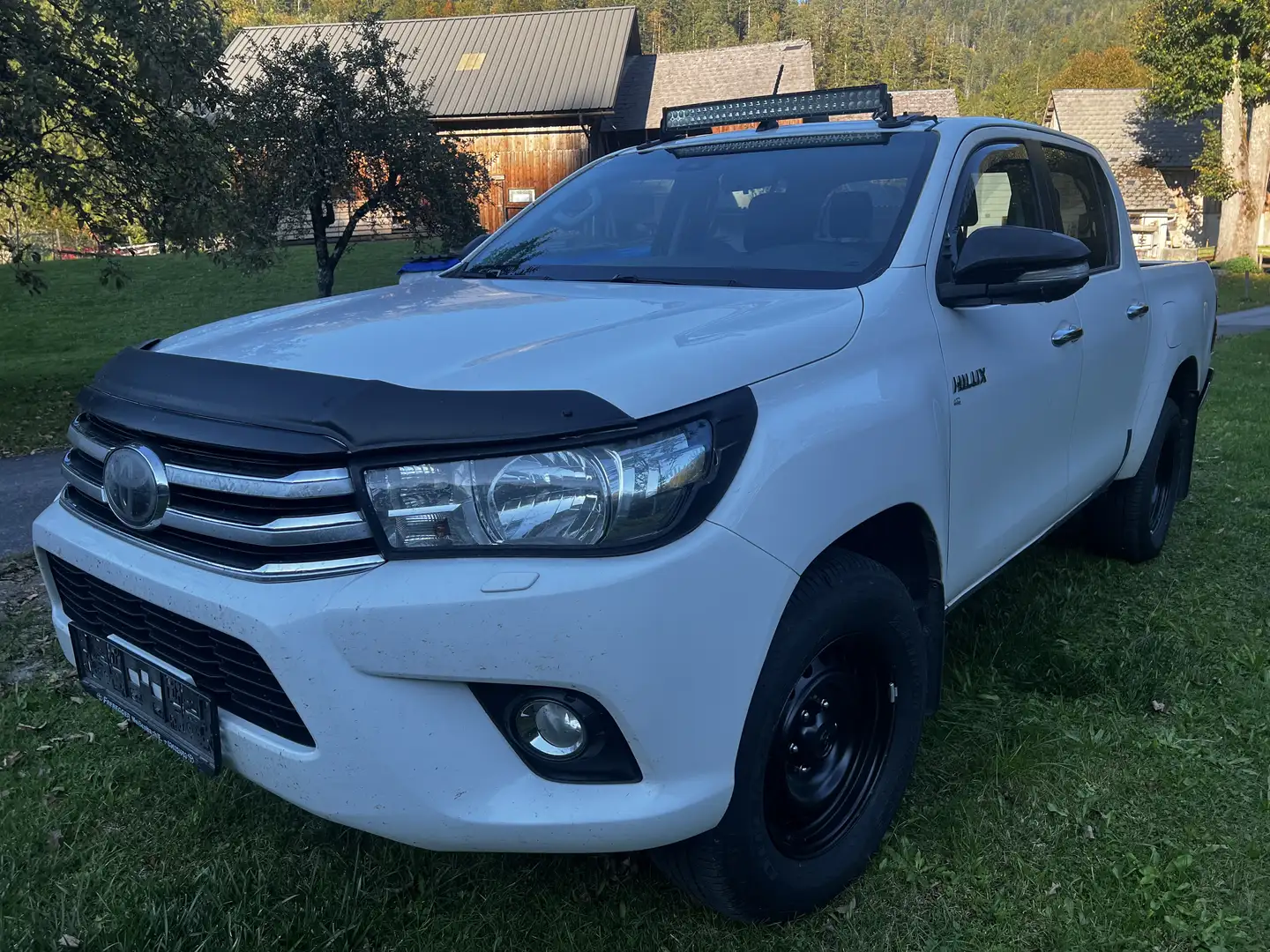 Toyota Hilux DK Active 4x4 2,4 D-4D - 2