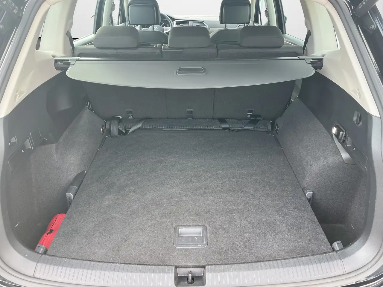 Volkswagen Tiguan Allspace 2.0 TDI DSG Life 13
