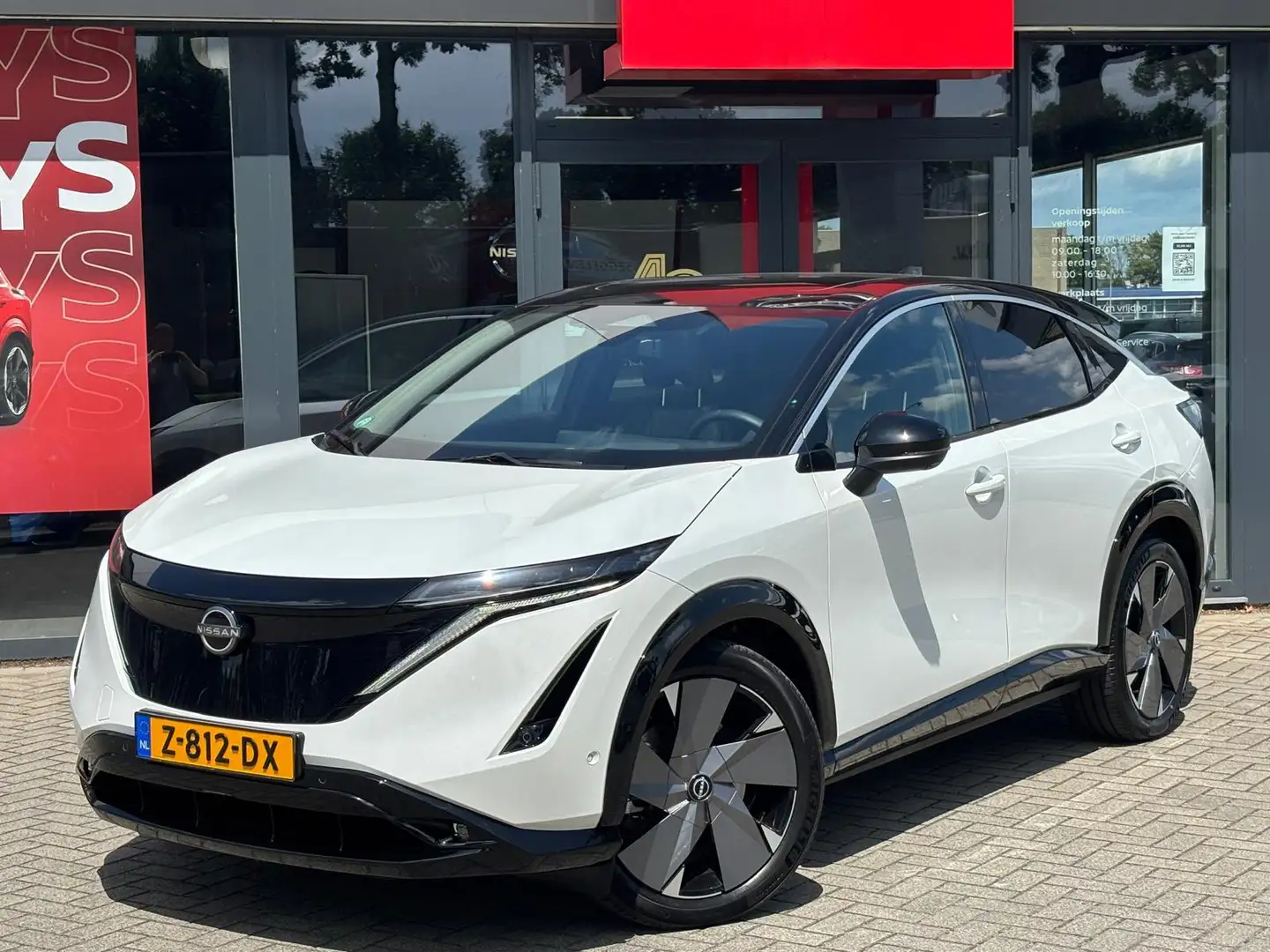 Nissan Ariya Evolve 87 kWh | 20"LM VELGEN | TWO-TONE LAK | DEMO Bianco - 2
