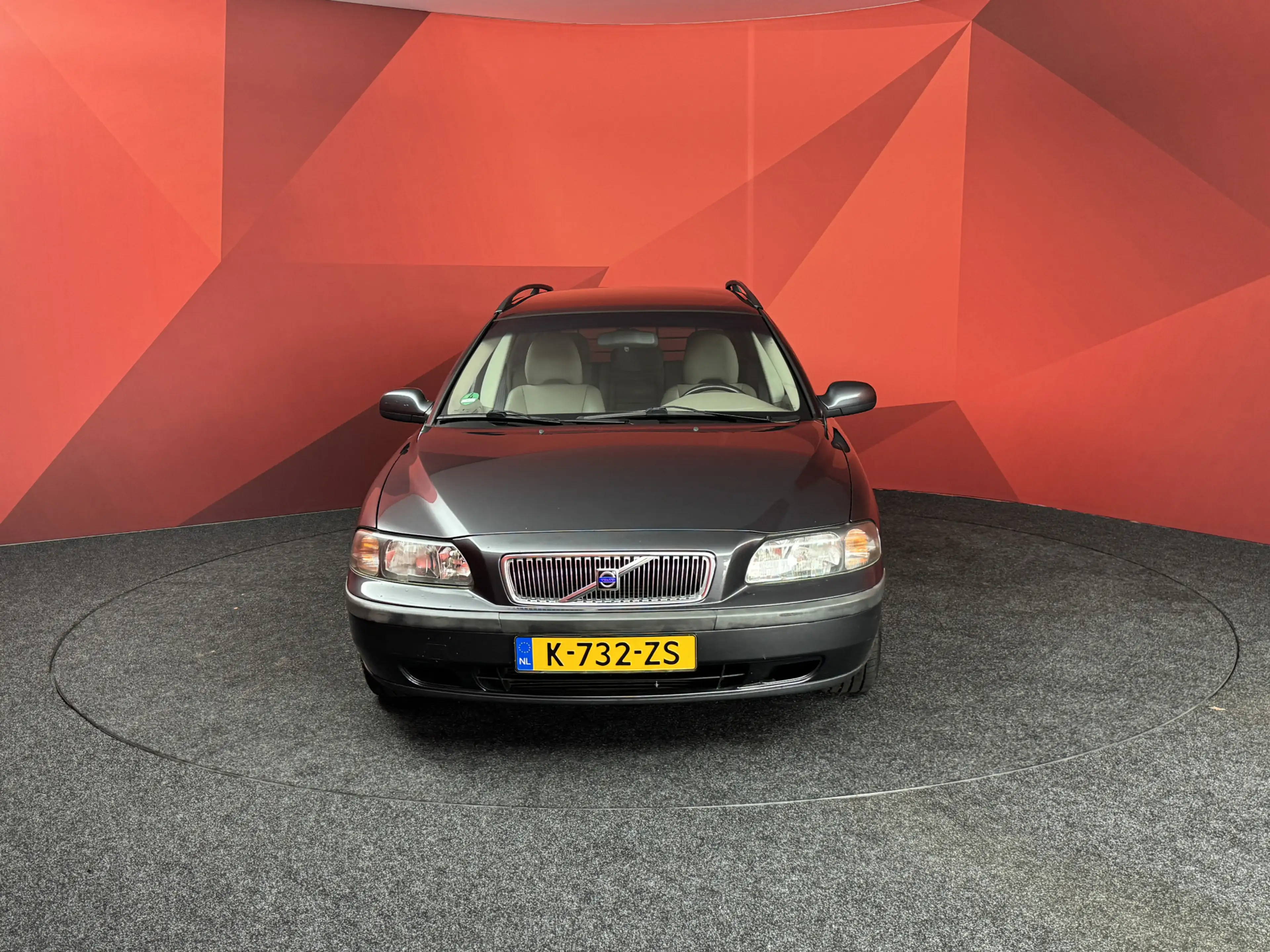 Volvo V70 2.4 Comfort Line | Nieuw Binnen! | Stoelverwarming — photo 14