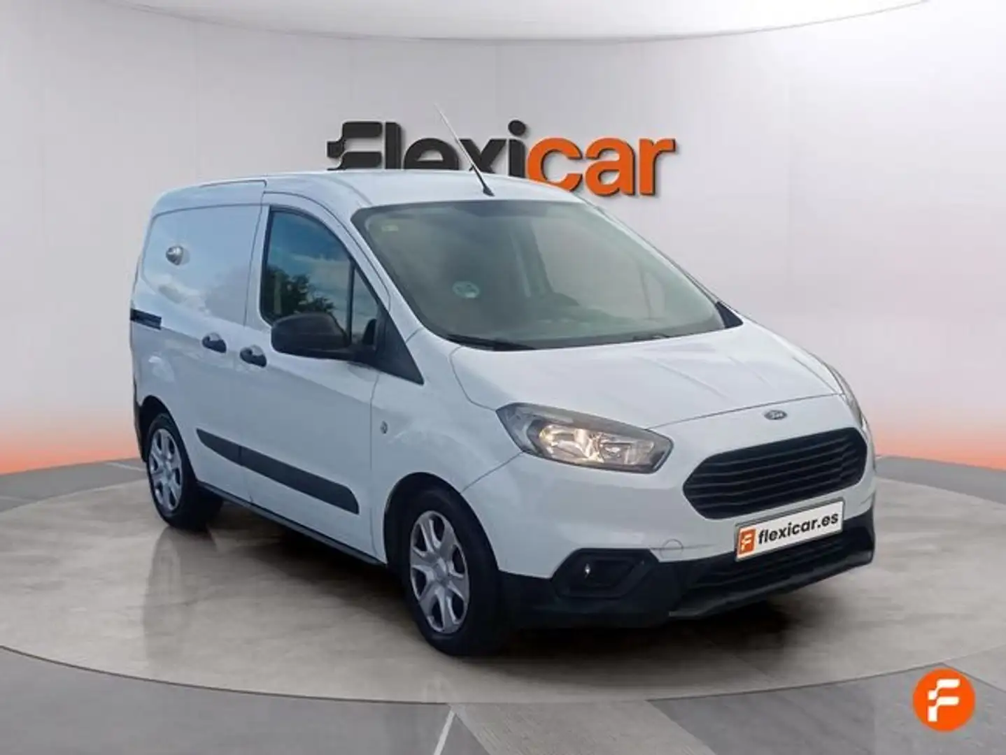 Ford Tourneo Courier 1.5TDCi Ambiente 75 Blanco - 2