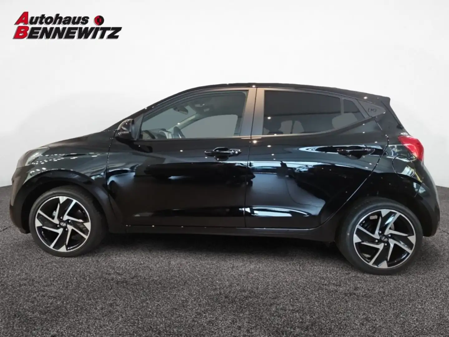 Hyundai i10 GO Plus 1,2 AMT a5bu3-OO3 Schwarz - 2