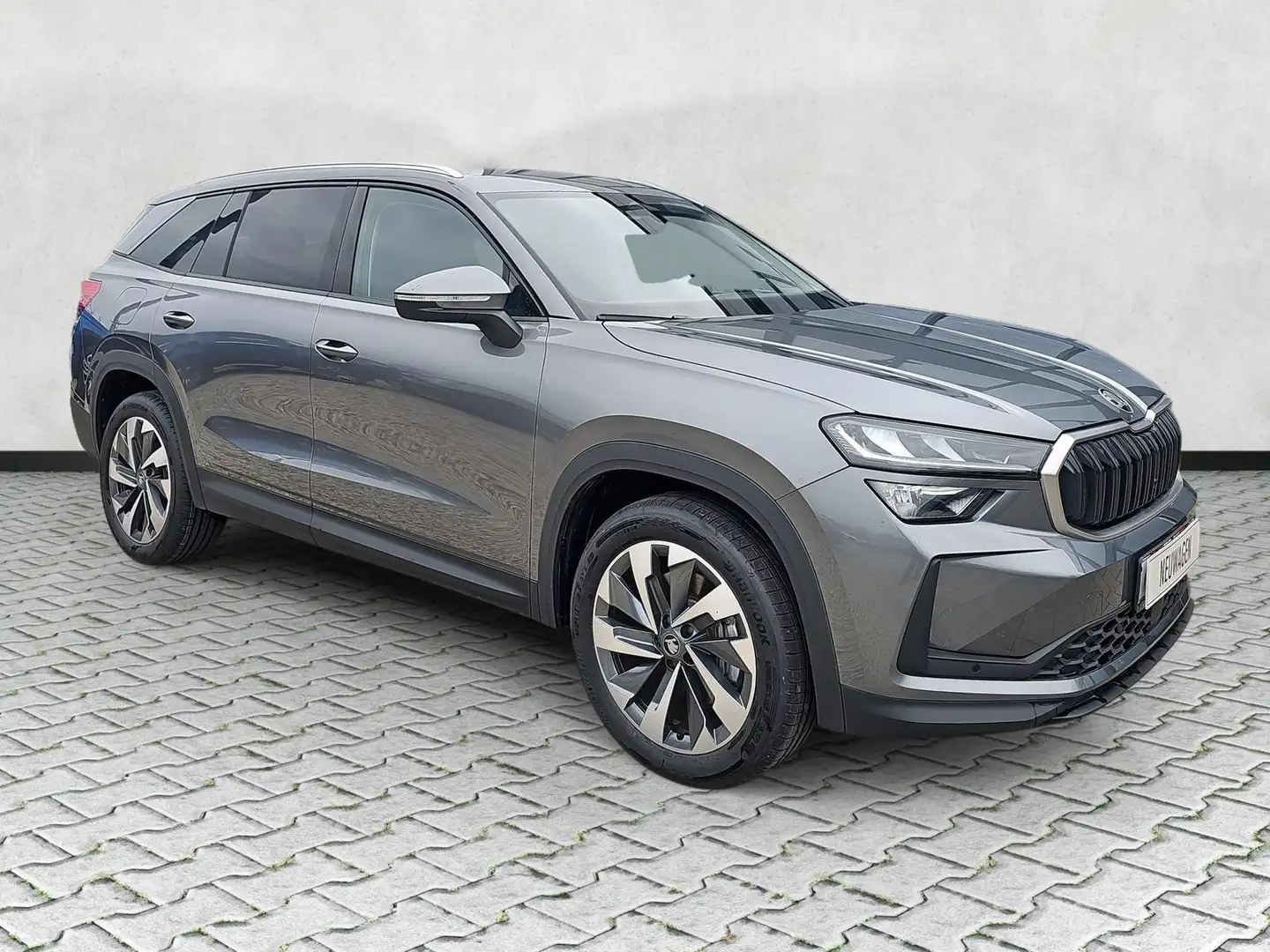 Skoda Kodiaq 2.0 TDI 110 kW Selection DSG 5Si. / AHK Navi 11... Grau - 1