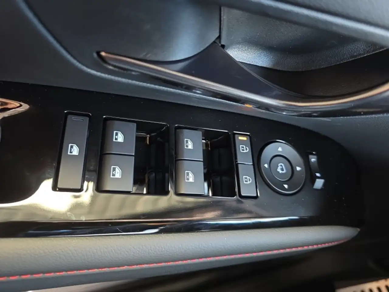 Hyundai TUCSON 1,6T HEV N Line Matrix/ACC/el.Klappe/Winterp., миниатюра 23