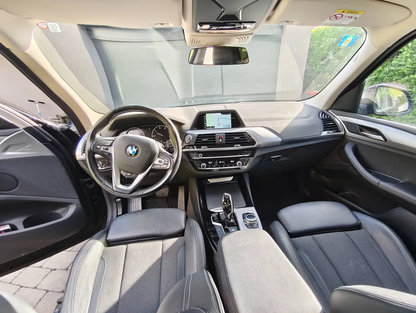 BMW X3 X3 xDrive 20d Aut. Schwarz - 1
