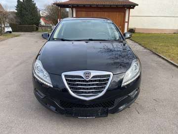 Silver 1.4 Liter*17 Zoll*Sitzheizg*TÜV NEU