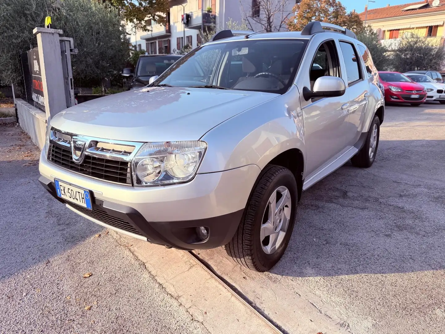 Dacia Duster Duster I 2010 1.6 Laureate Gpl 4x2 110cv Argento - 1