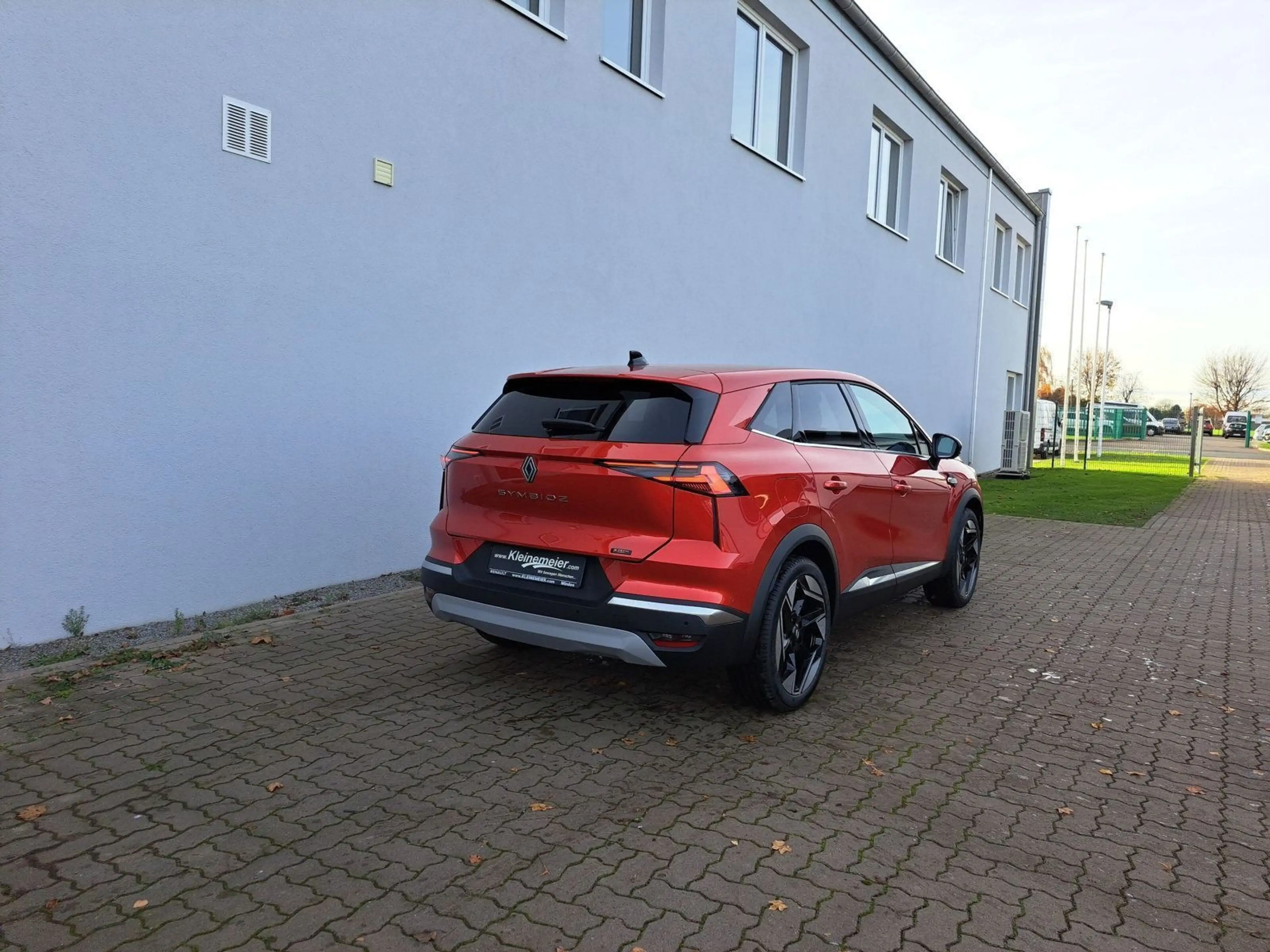 Renault Symbioz 1.8 E-TECH Full Hybrid 160 Iconic — photo 5