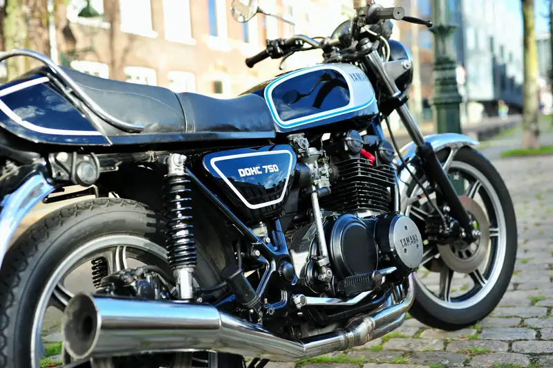 Yamaha XS 750 - foto 3