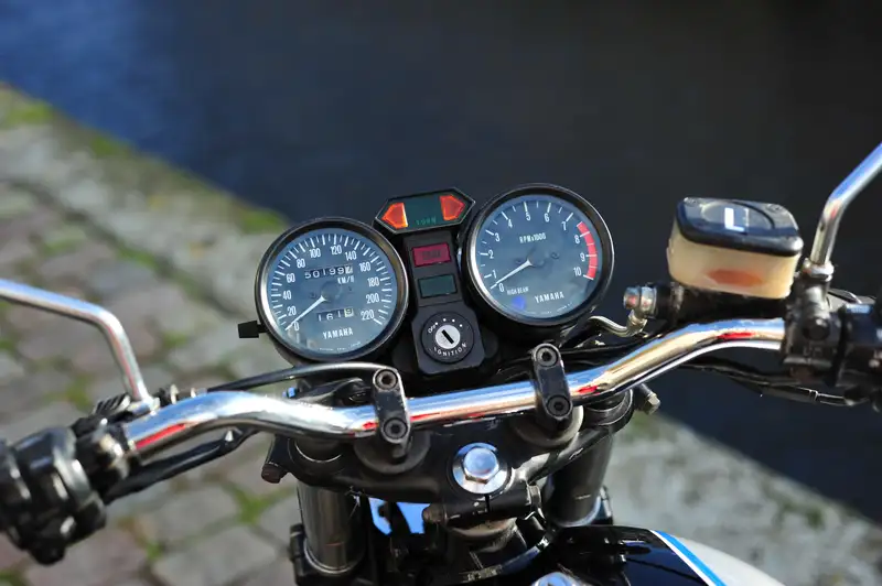 Yamaha XS 750 - foto 5