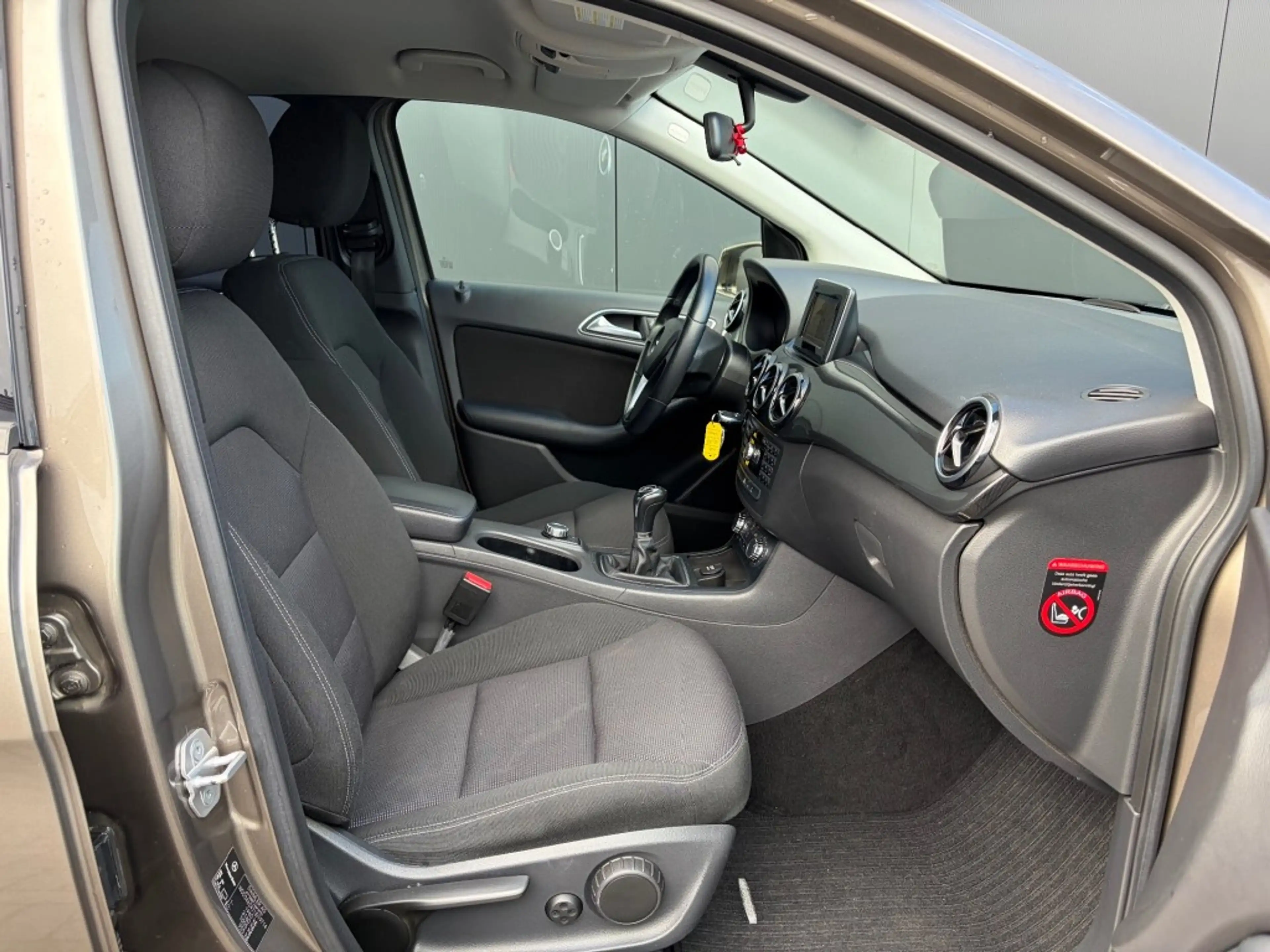 Mercedes-Benz B 180 B 180 Xenon Navi Cruise PTS Trekhaak — photo 3