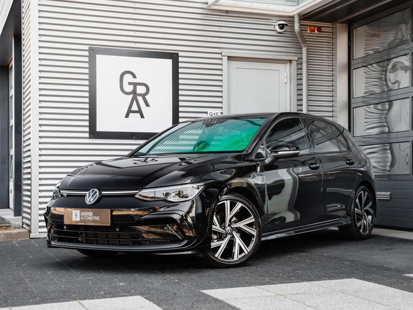 Volkswagen Golf 1.5 eTSI R-Line Business Noir - 1