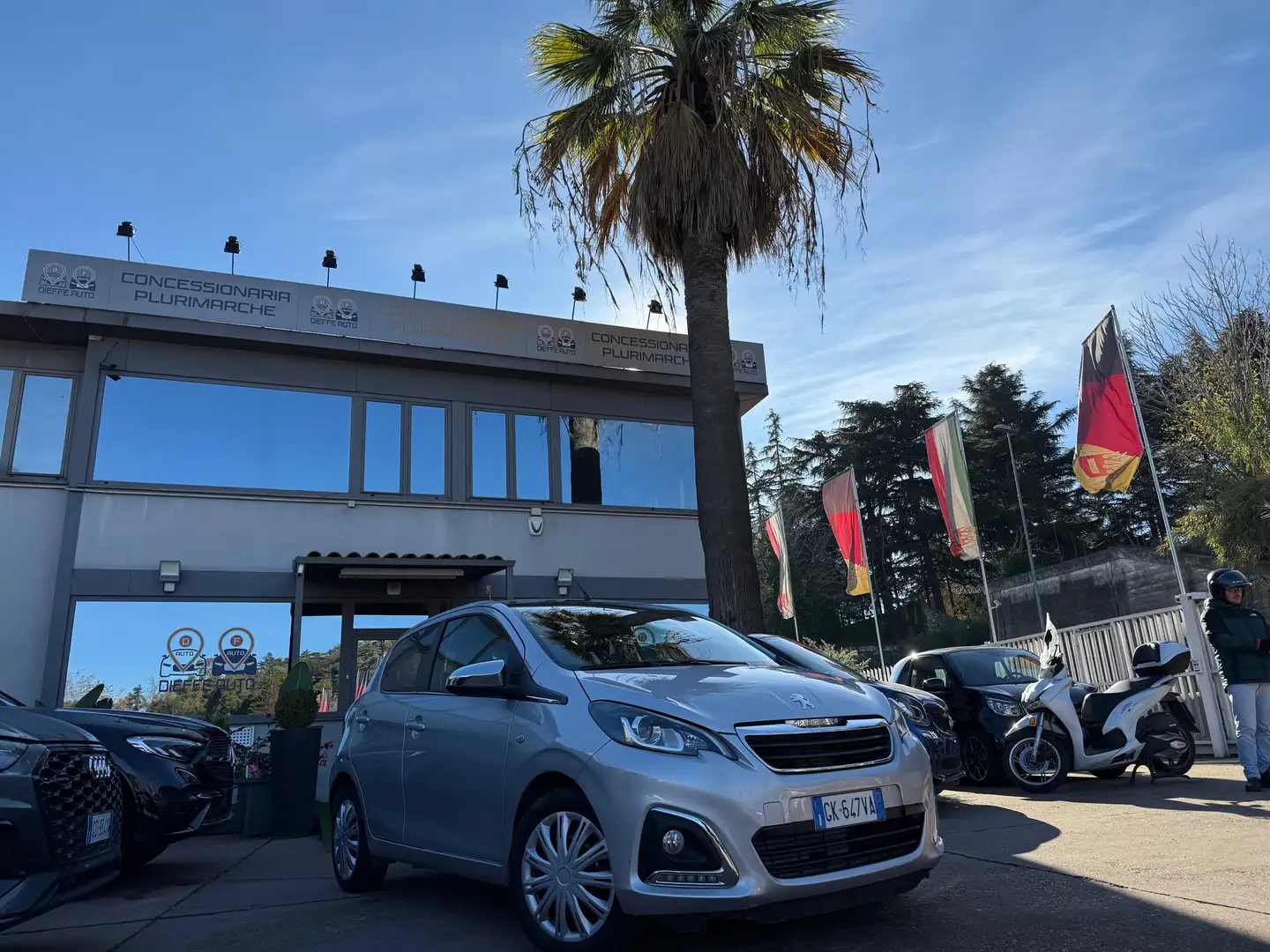 Peugeot 108 5p 1.0 vti Style s - 1