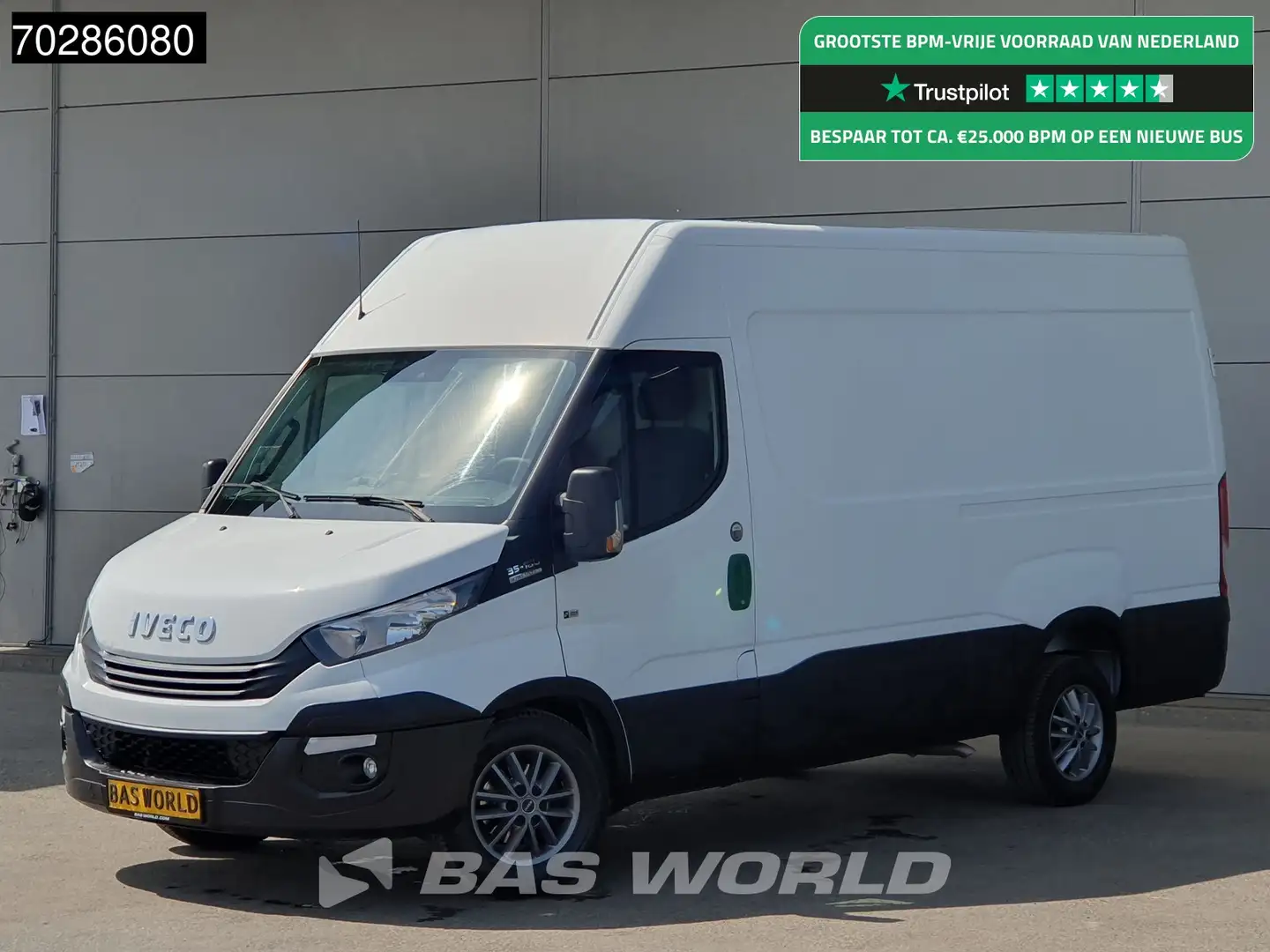 Iveco Daily 35S16 Automaat L2H2 3,5t Trekgewicht Airco Cruise Wit - 1