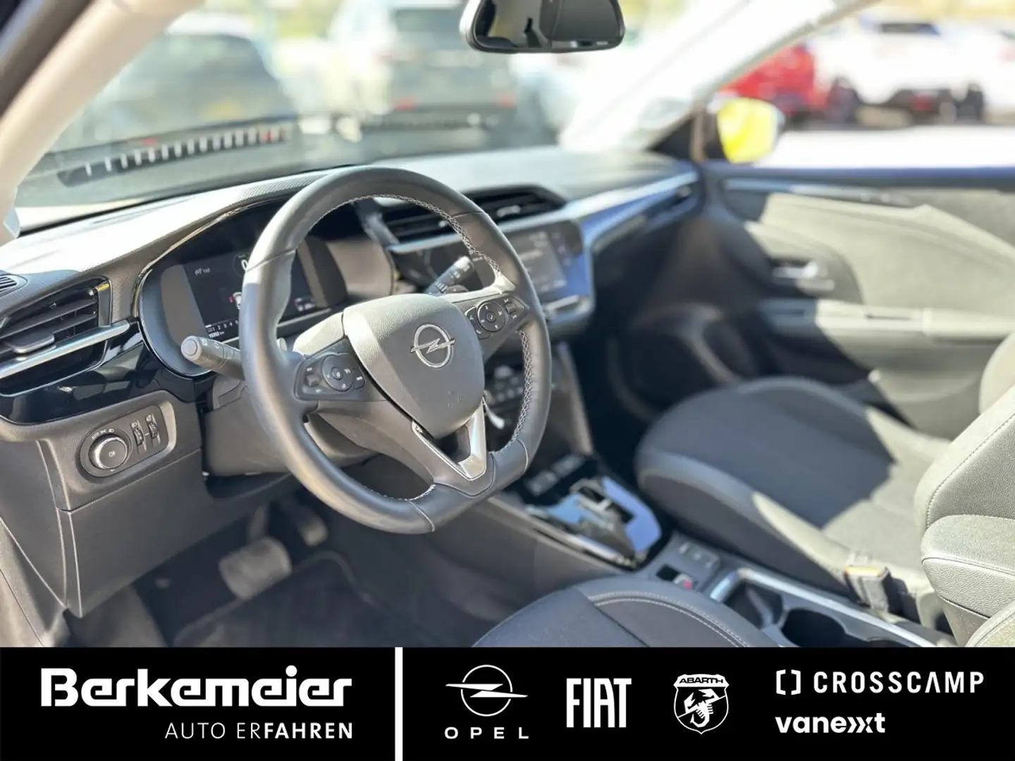 Opel Corsa F Elegance 1.2 AT **Allwetter/Kamera/LED** Schwarz - 1