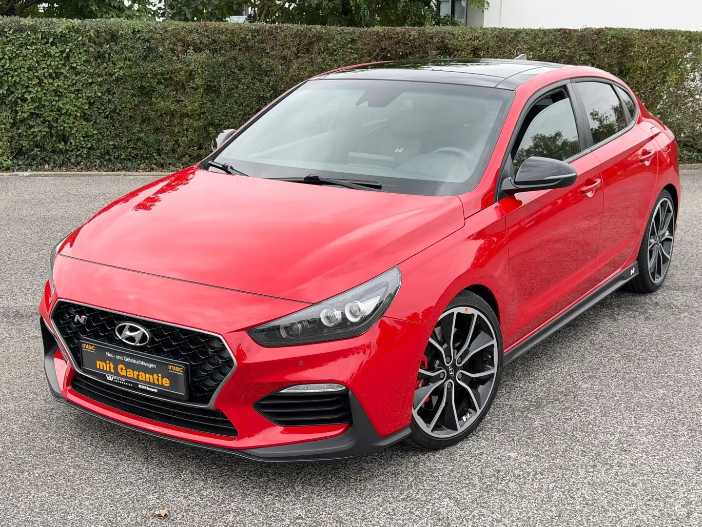 Hyundai i30 Fastback N Performance/1-HAND/KAMERA/TOP Rouge - 2
