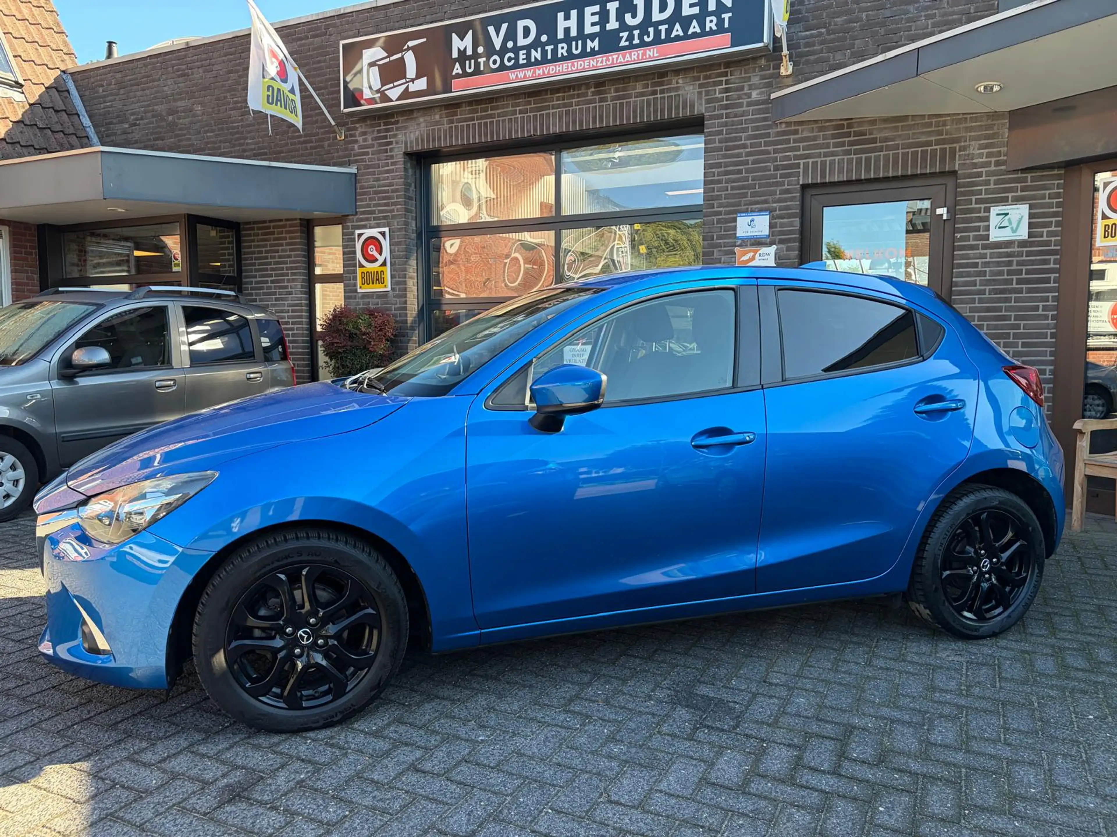 Mazda 2 1.5 SKYACTIV-G Sport Camera Navigatie — photo 14