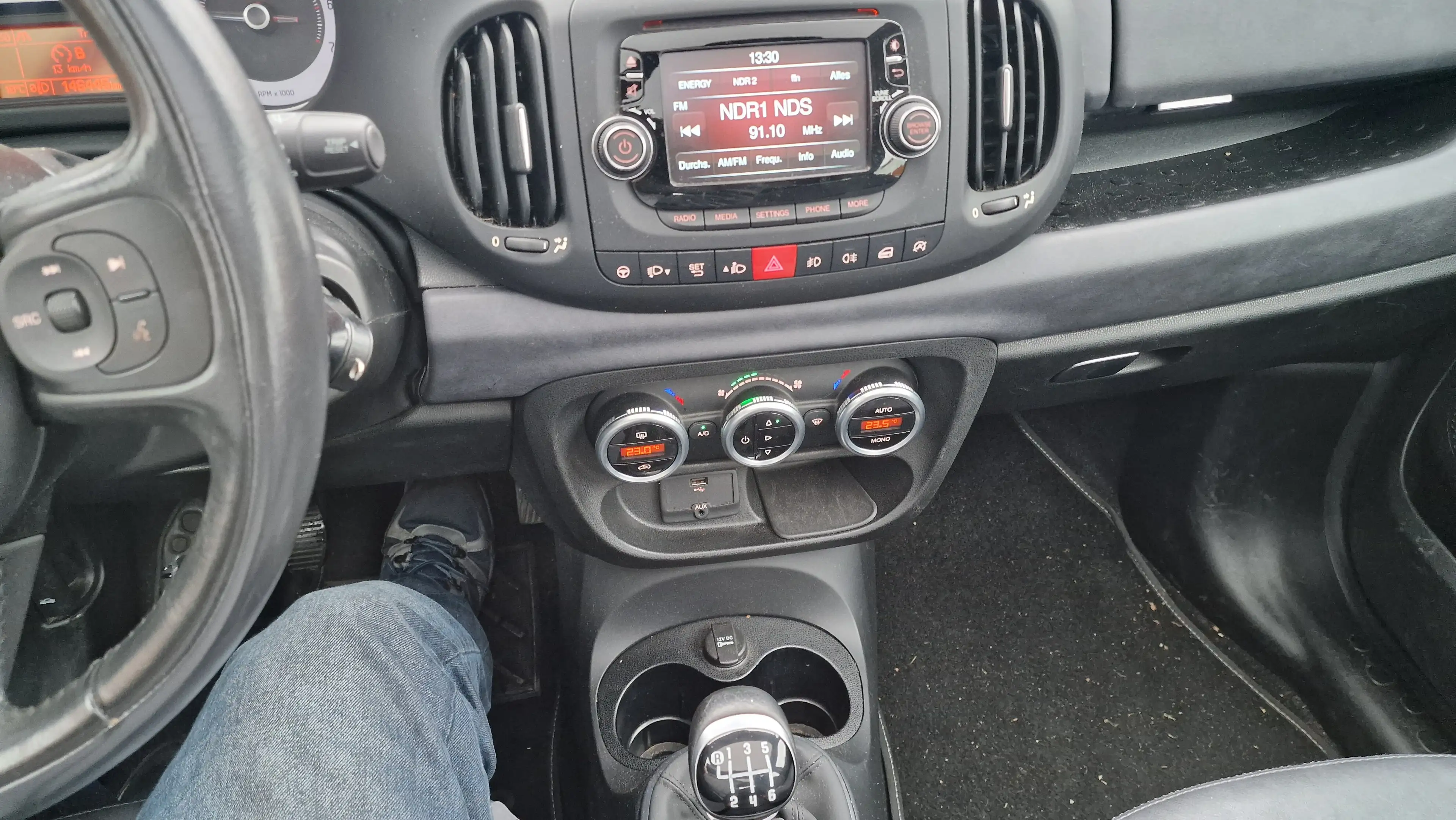 Fiat 500L Lounge 1Hand — photo 4