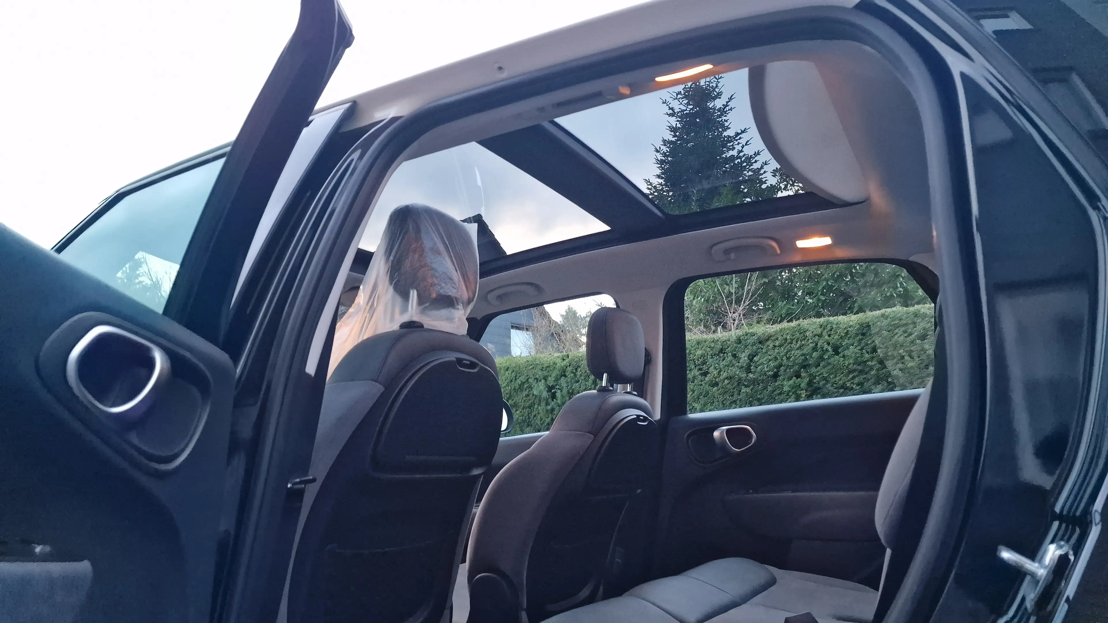 Fiat 500L Lounge 1Hand — photo 8