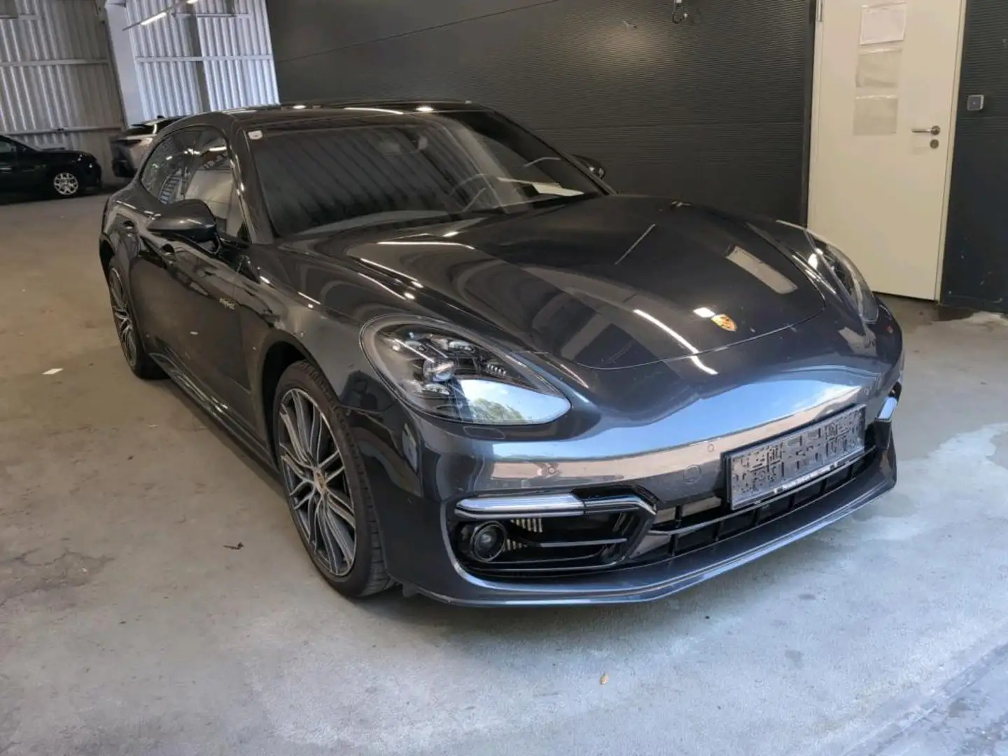 Porsche Panamera 4 E-Hybr. Sport Turismo Edition Grau - 1