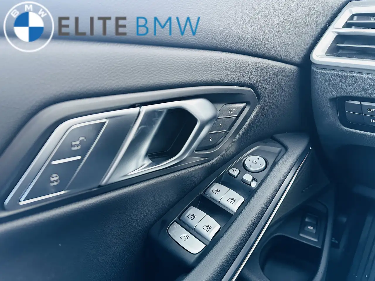 BMW 3 Series снимка BMW 3 Series