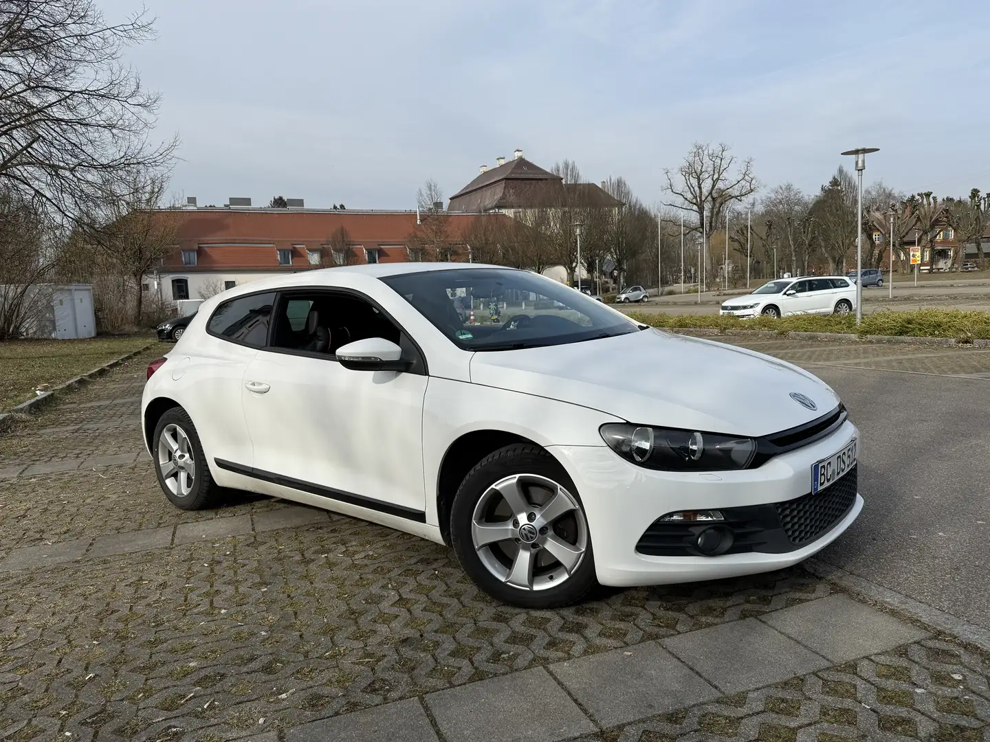 Volkswagen Scirocco 1.4 TSI DSG - 2