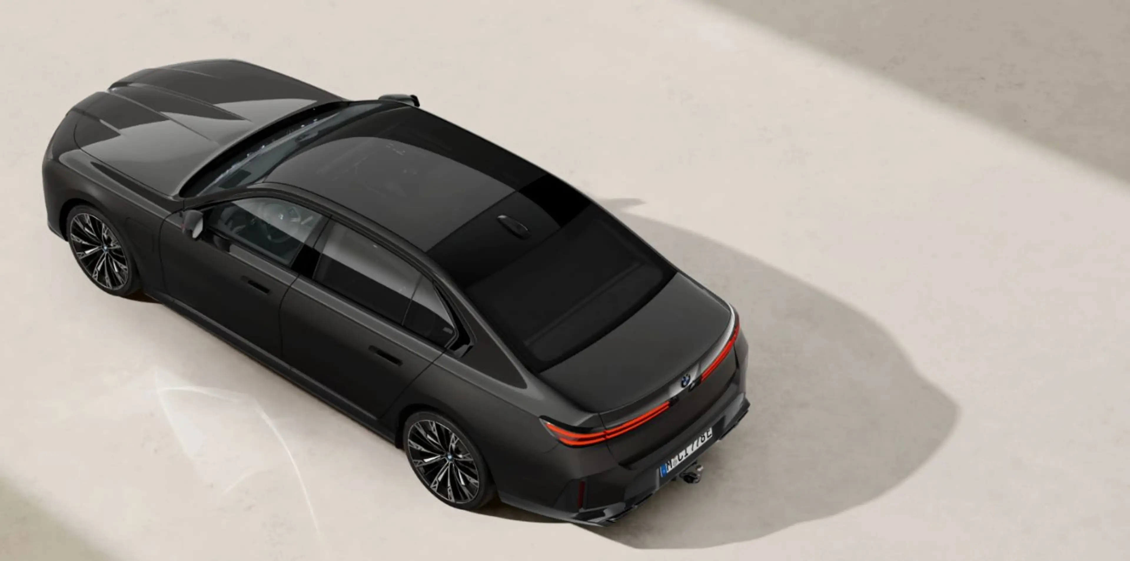 BMW 760 Me xDrive Individual Premiere Collection. Voll — photo 9