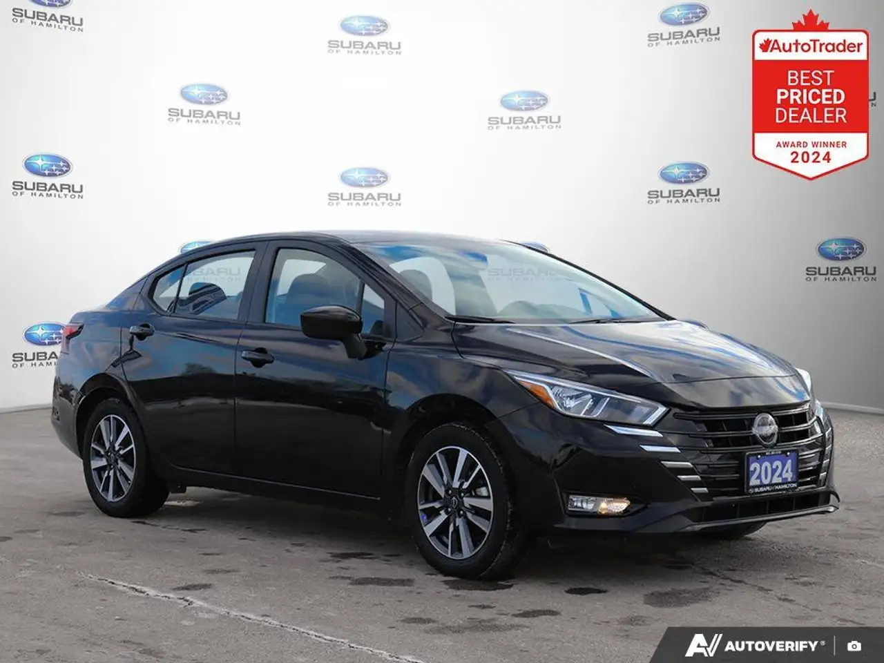 Nissan Versa снимка Nissan Versa