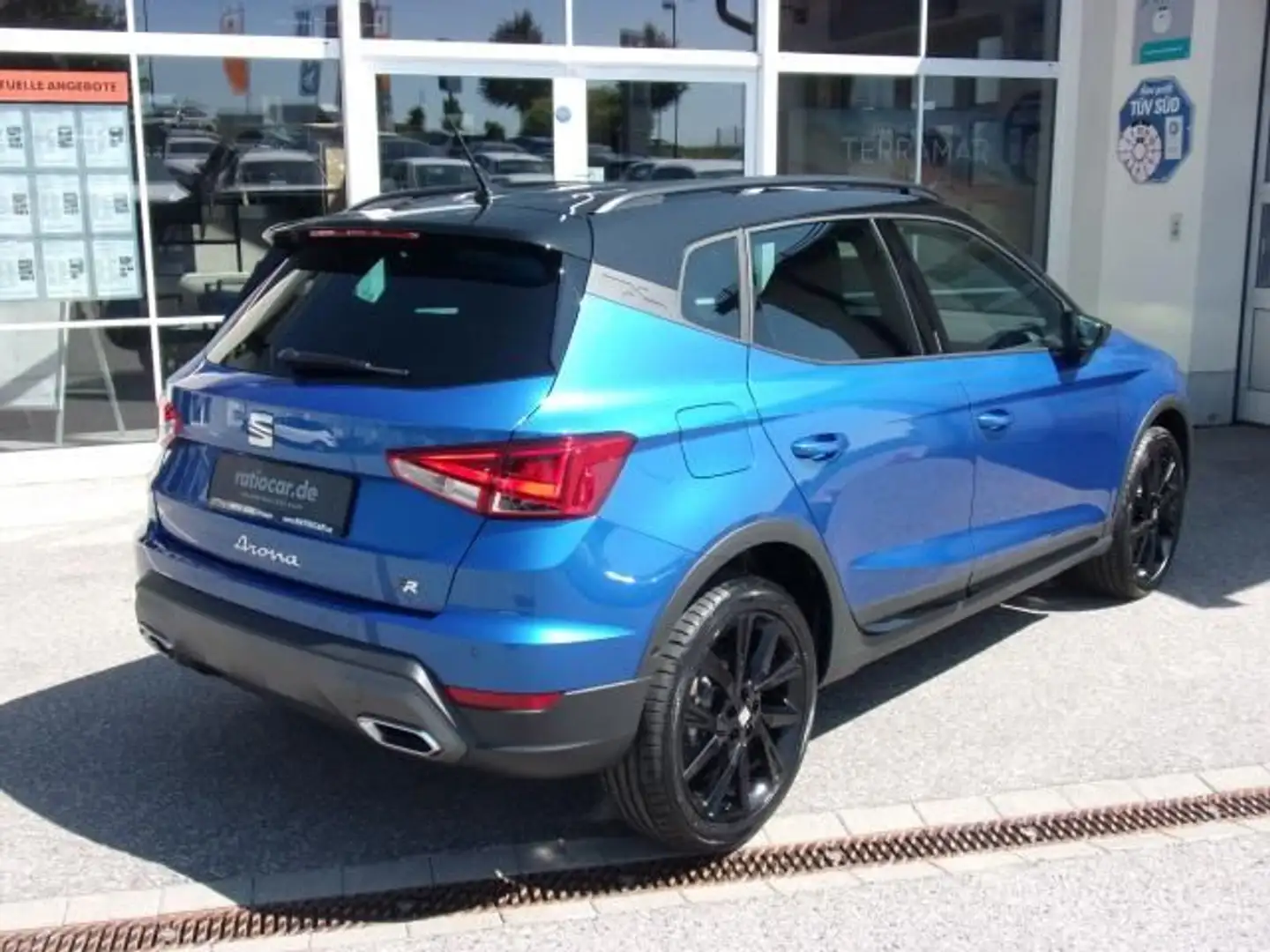 SEAT Arona ARONA FR BLACK EDITION 1.5 TSI DSG AHZV-VORBER. Azul - 2