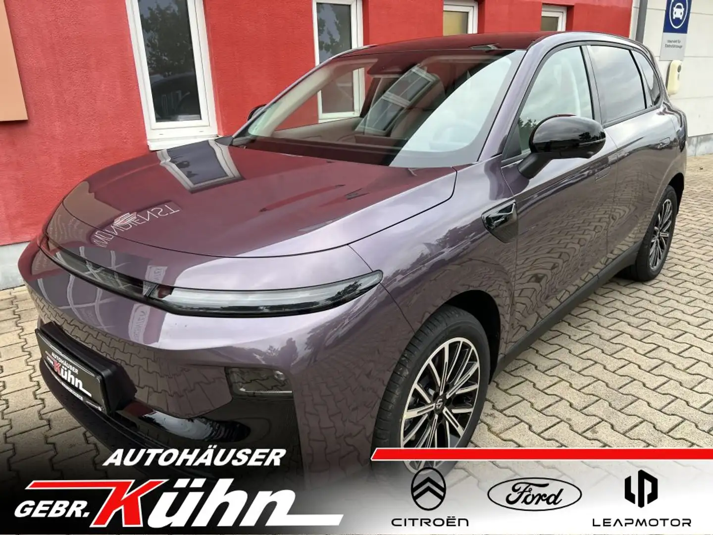 Leapmotor B10 67,1 kWh Design Pro Max Mauve - 1