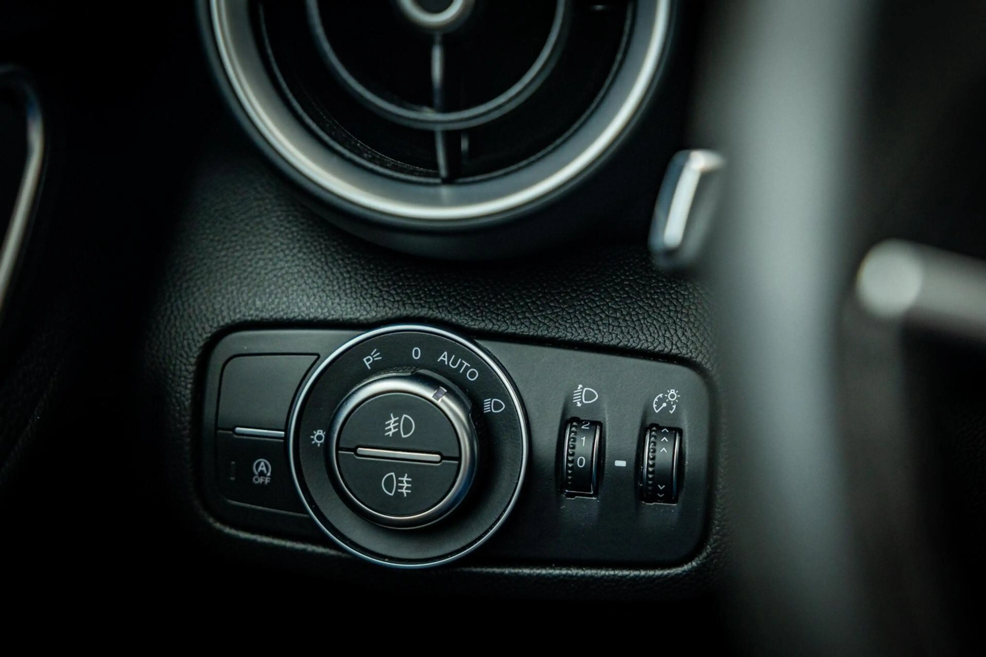 Alfa Romeo Giulia 2.0T Super |Nap |Leder |Automaat |Keyless — photo 28