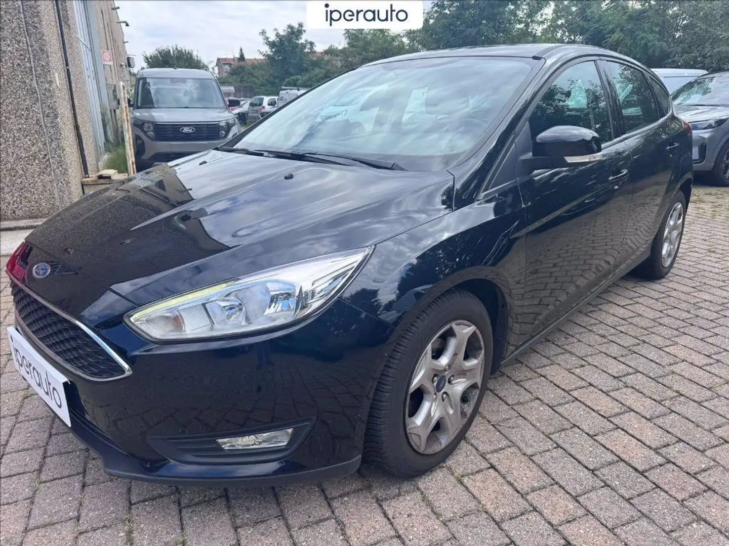 Ford Focus 5p 1.5 tdci titanium business s&s 95cv Schwarz - 1