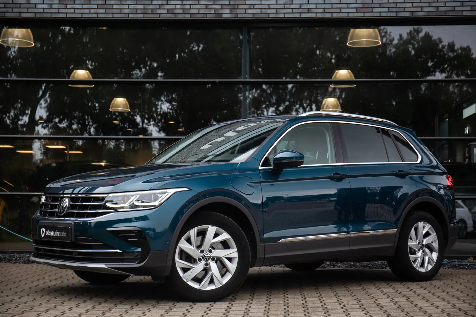 Volkswagen Tiguan 1.4 TSI eHybrid Elegance , Adap. cruise, 360°camer Azul - 2