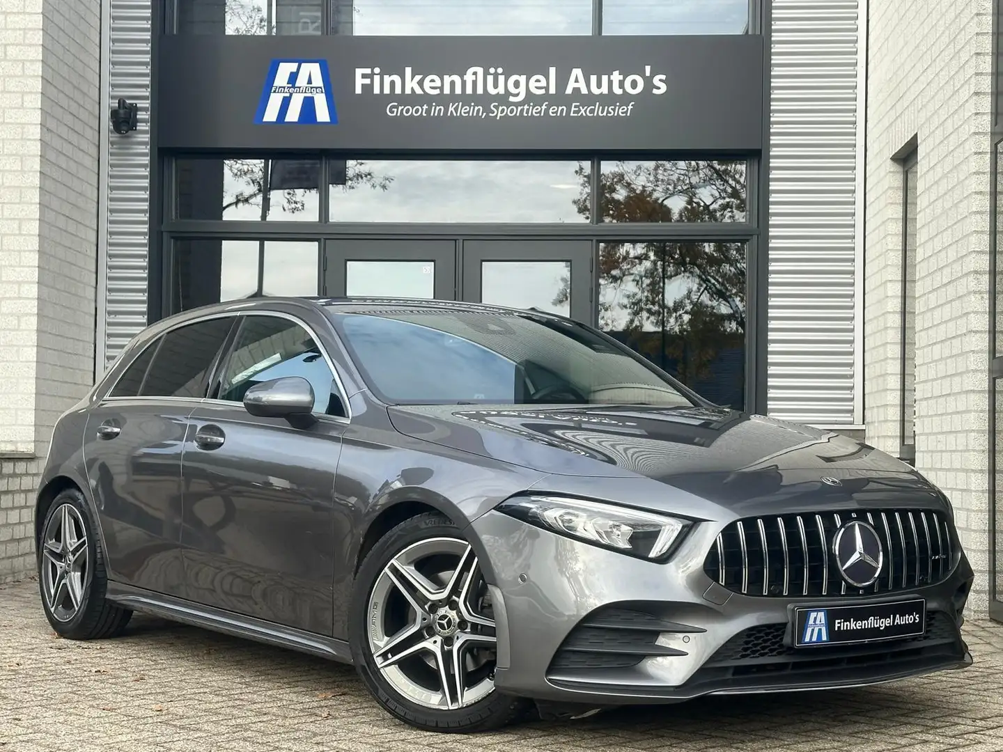 Mercedes-Benz A 200 A200 AMG-line F1 Topstaat |Camera |Sfeer |Led |Nav Gris - 1