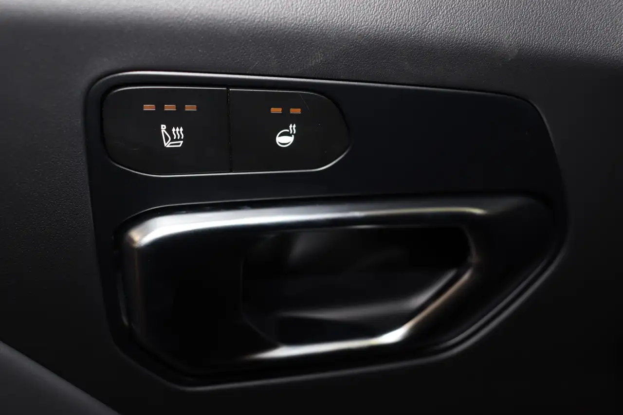 Kia K4 снимка Kia K4