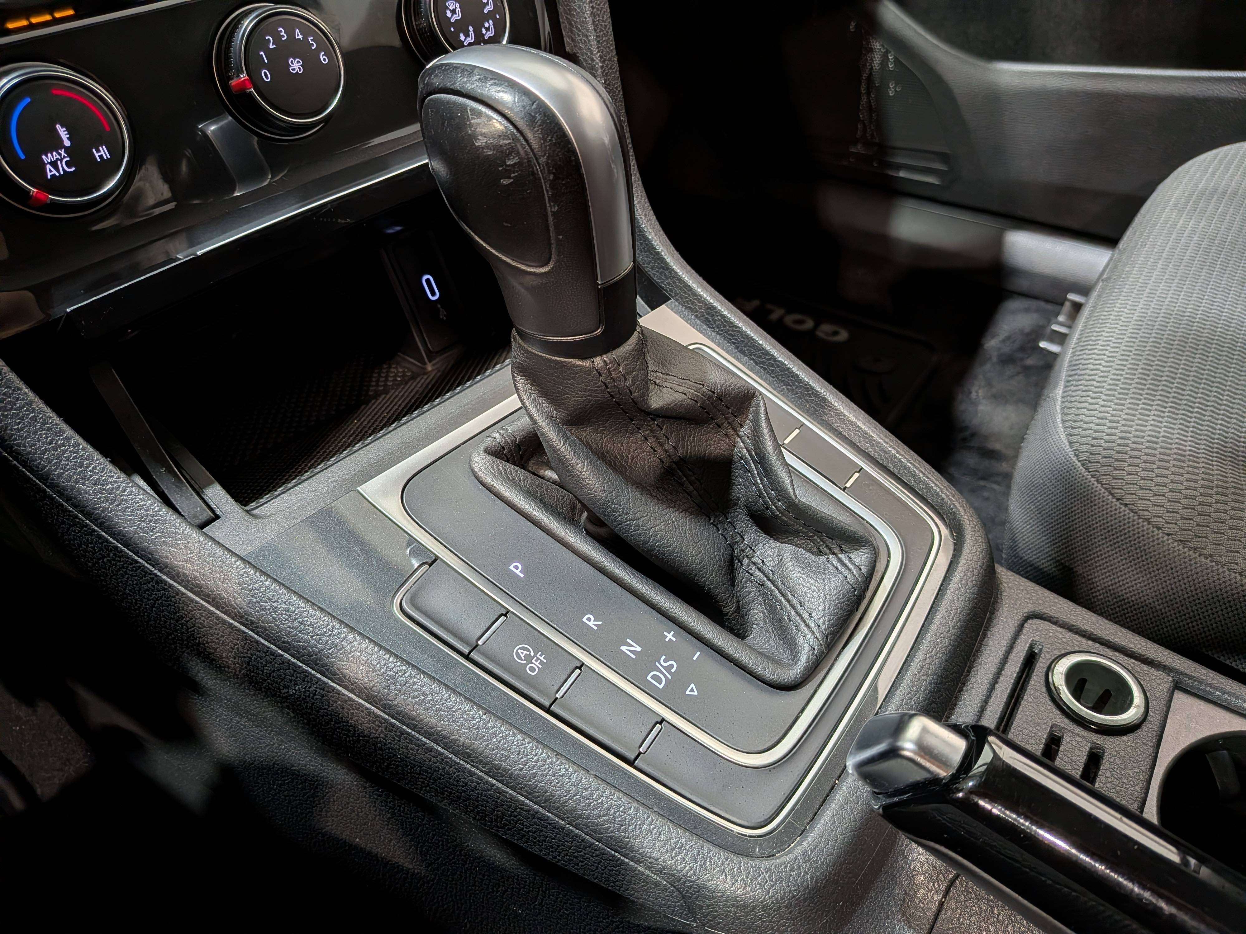Volkswagen Golf 2020