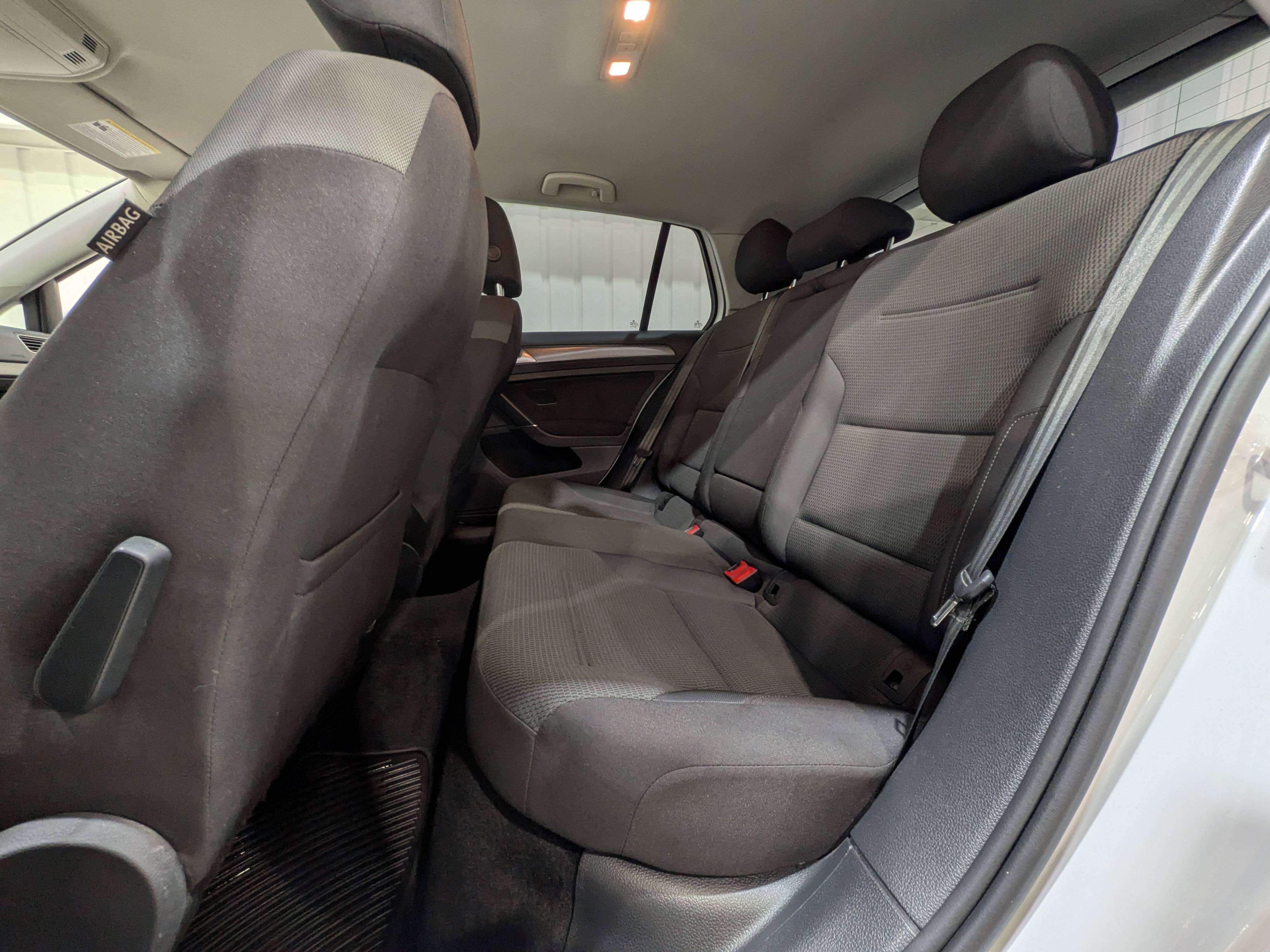Volkswagen Golf 2020