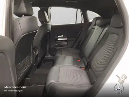 Annonce voiture d'occasion Mercedes-Benz GLA 180 - CARADIZE