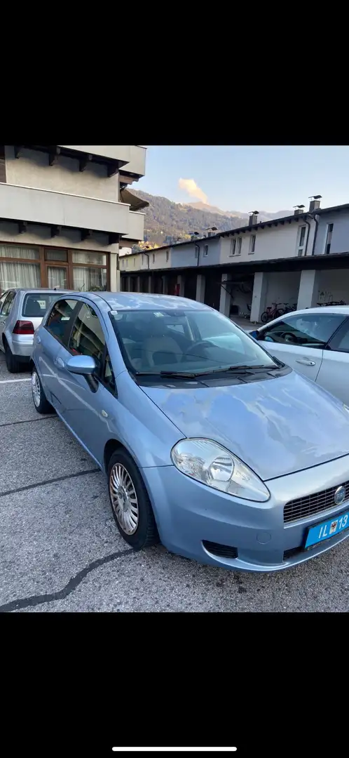 Fiat Grande Punto 1,2 Active Blau - 2