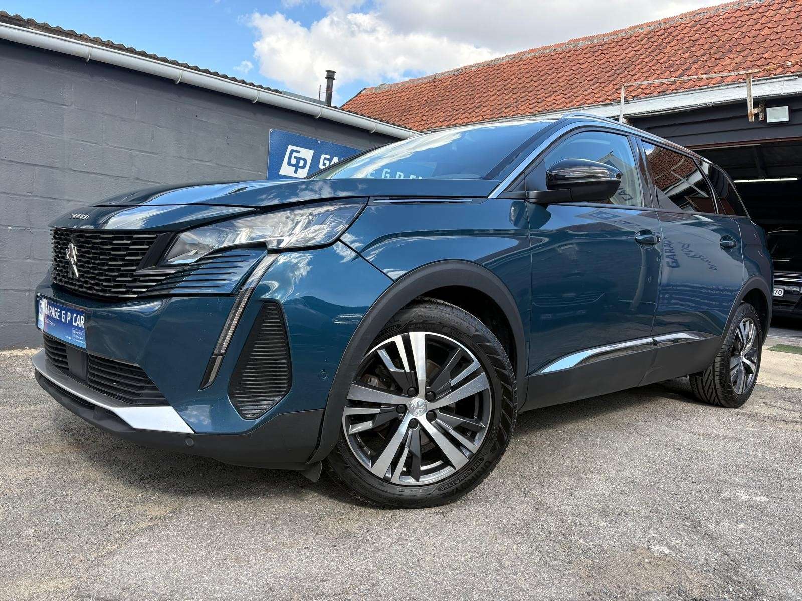 Peugeot 5008