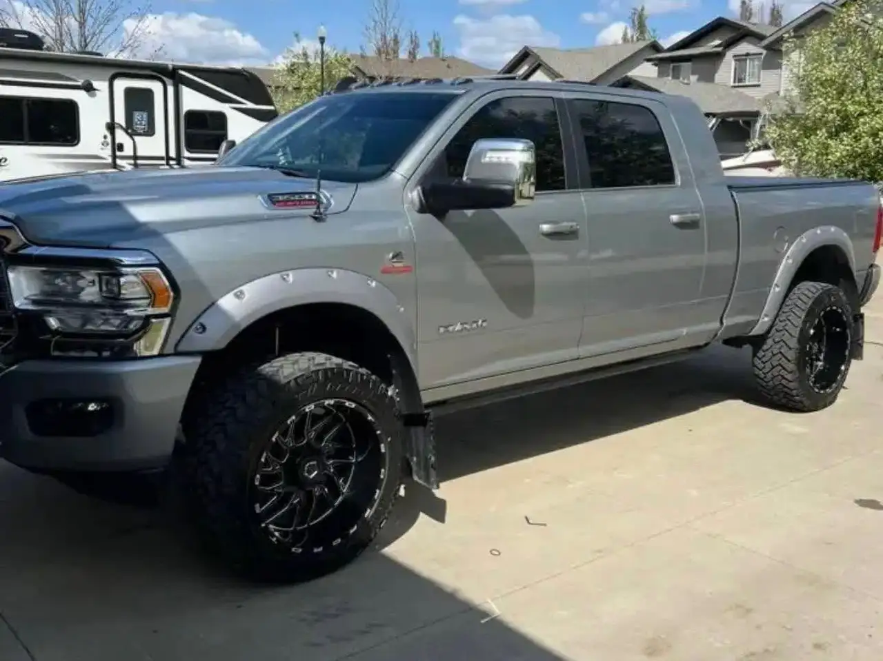 2023 RAM 3500