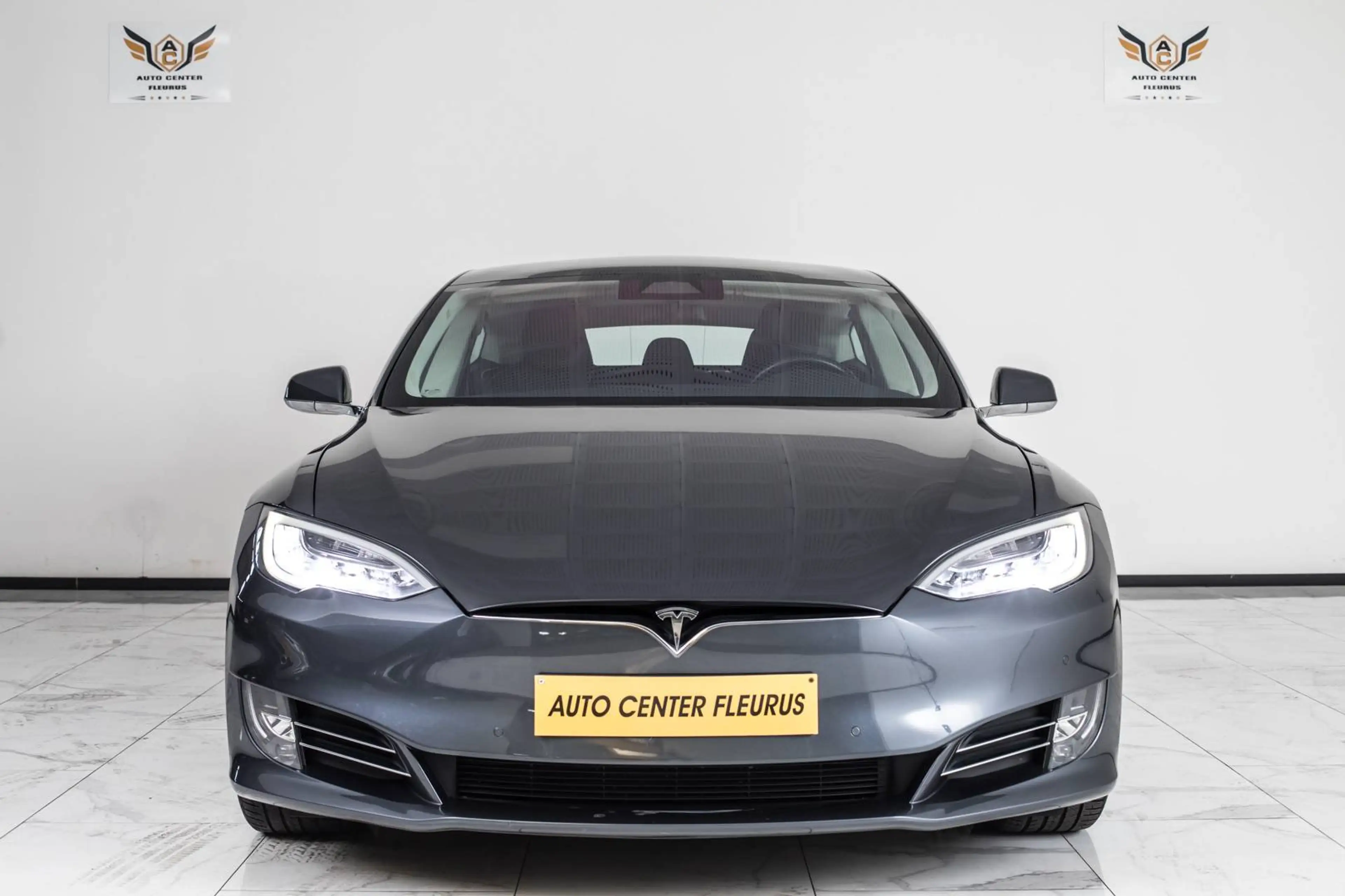 Tesla Model S 100D — photo 3