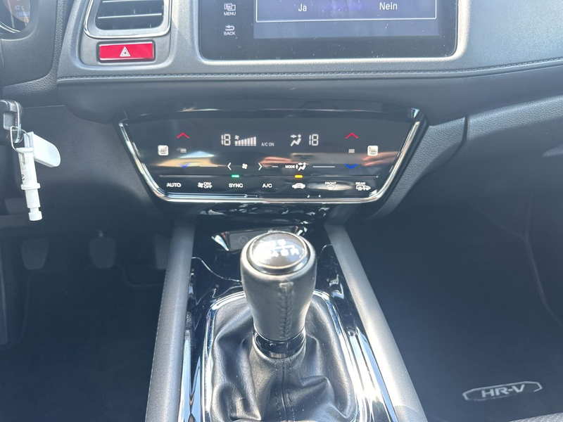 Honda HR-V 1.5i VTEC M/T Elegance Alu SHZ Klimaaut. — photo 14