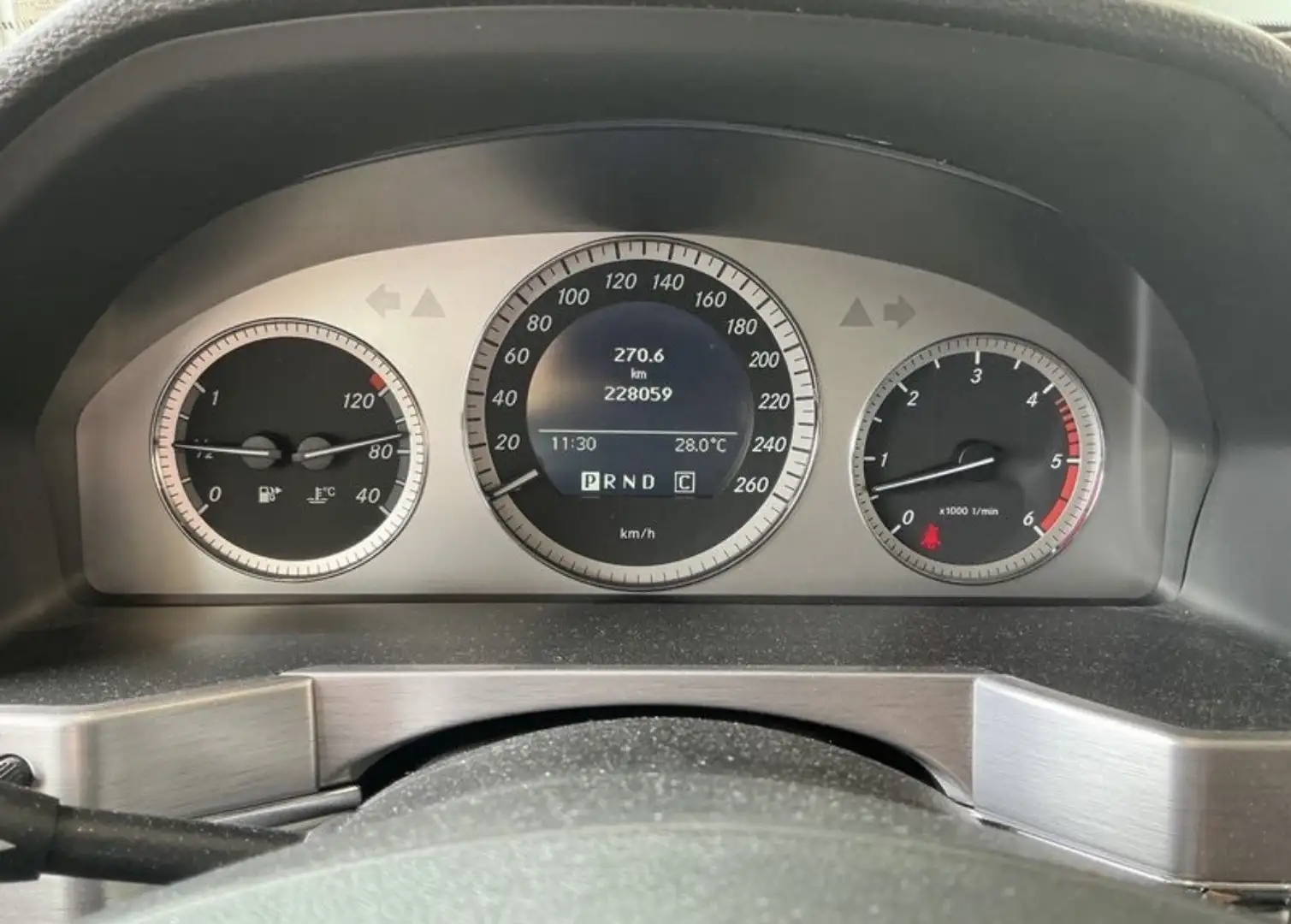 Mercedes-Benz GLK 320 GLK 320 CDI 4Matic (204.983) Grau - 2