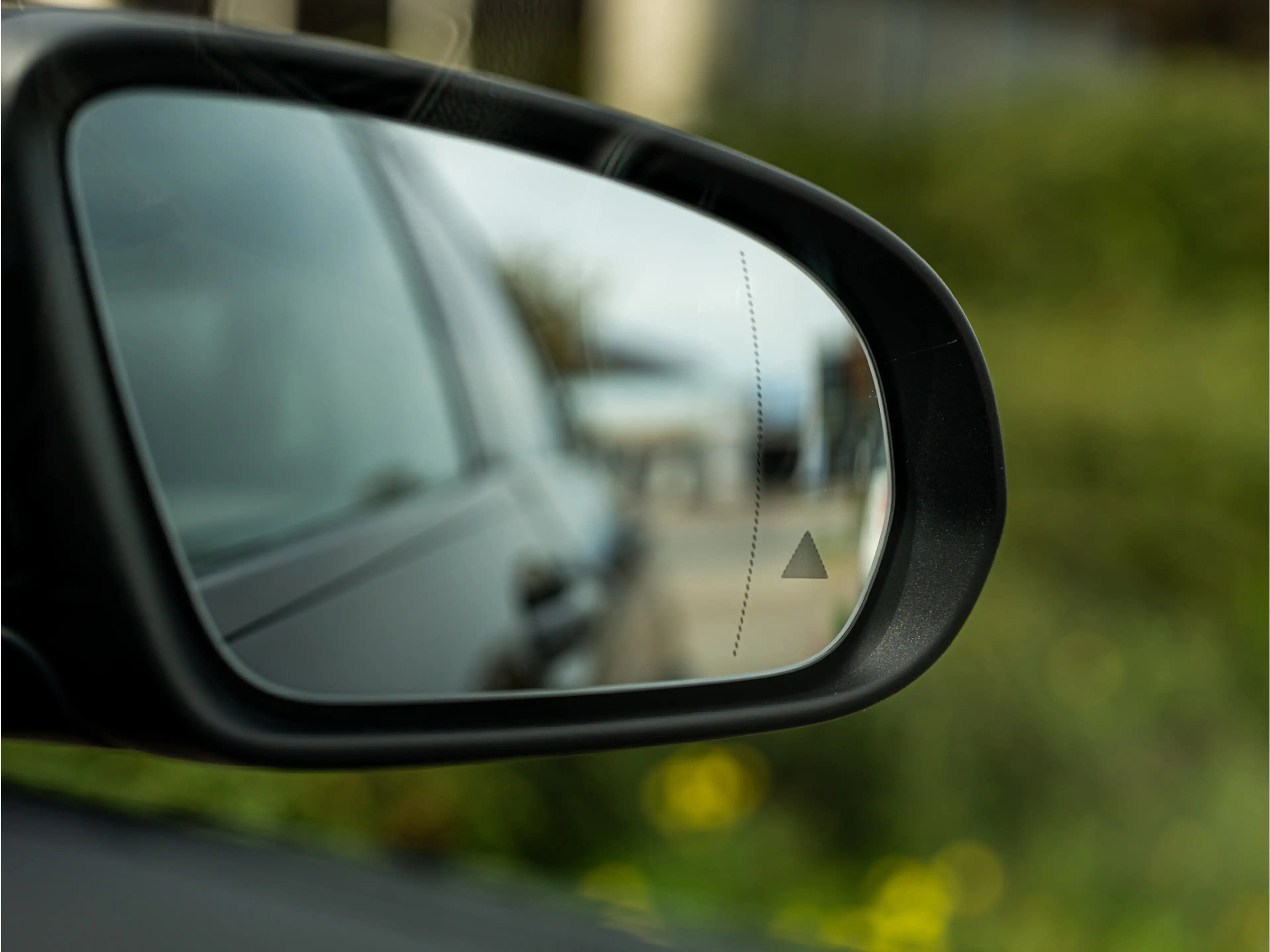 Mercedes-Benz GLC 300 300e 4MATIC Premium AMG PANO 20 INCH CAMERA MEMORY — photo 13