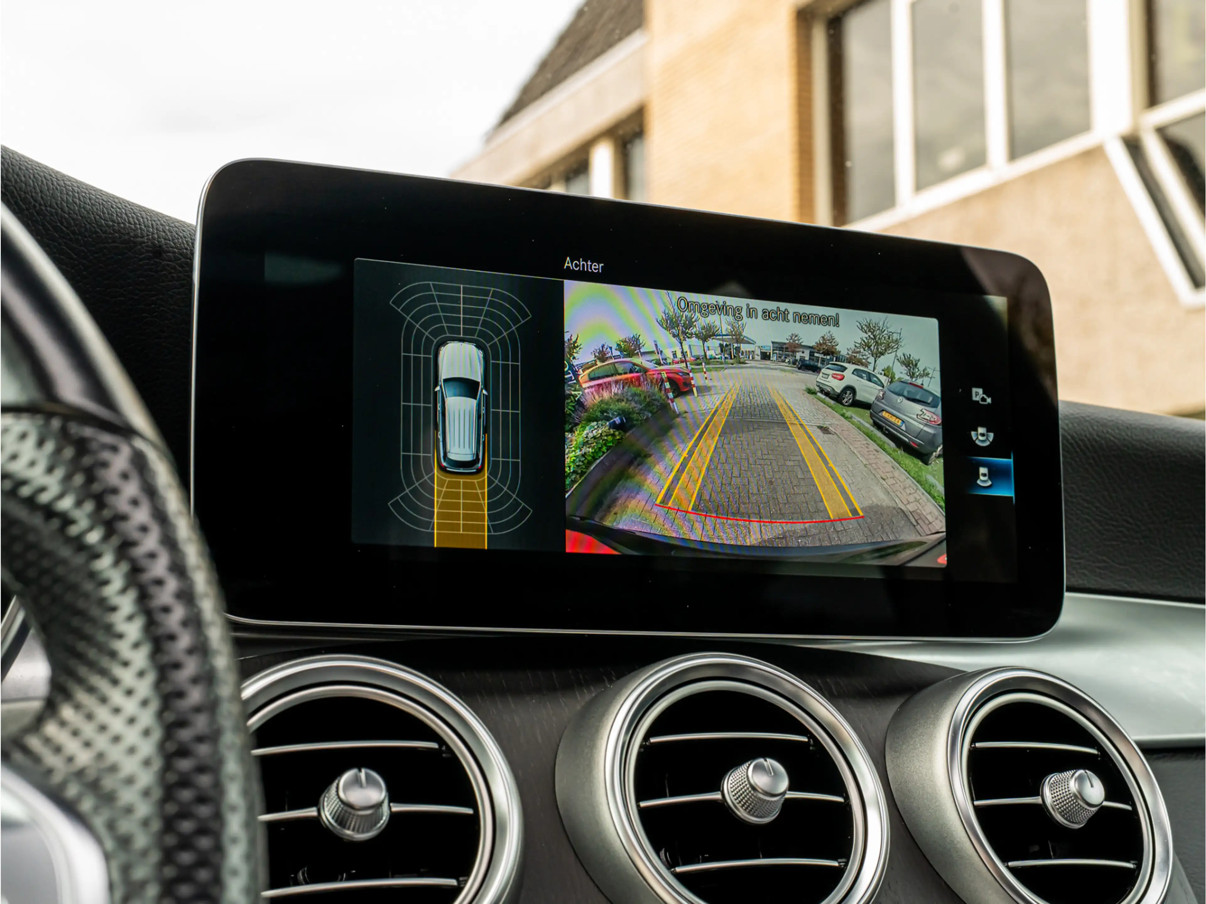 Mercedes-Benz GLC 300 300e 4MATIC Premium AMG PANO 20 INCH CAMERA MEMORY — photo 8
