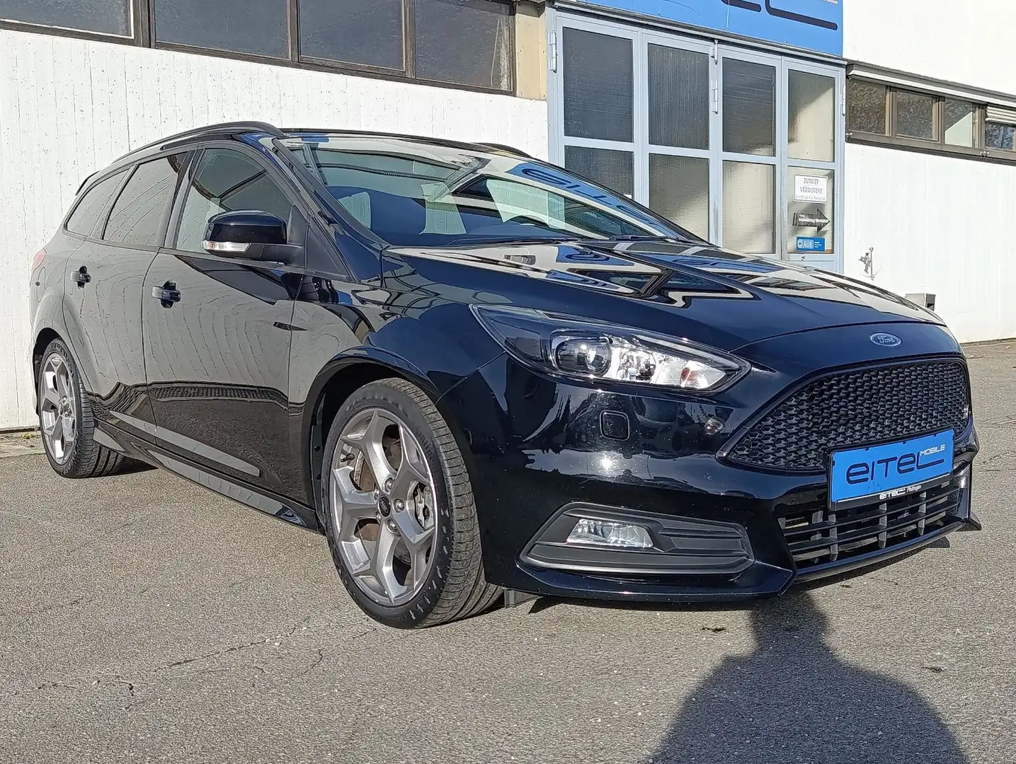 Ford Focus Turnier ST Bi-Xenon Navi LHZ SHZ PDC Nero - 2