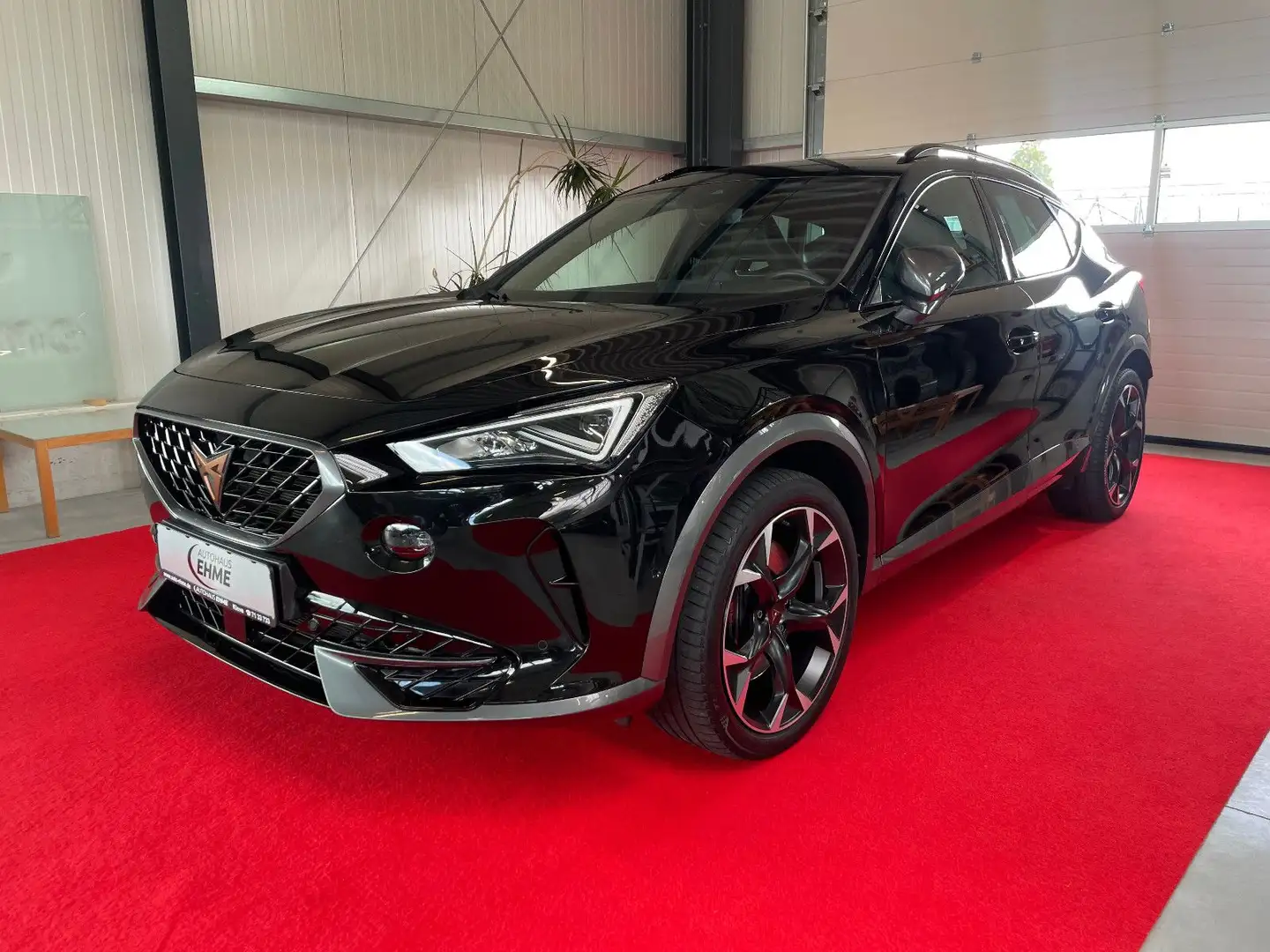 CUPRA Formentor VZ 4Drive *Pano*AHK*Beats*SHZ*RüCAM* Schwarz - 1