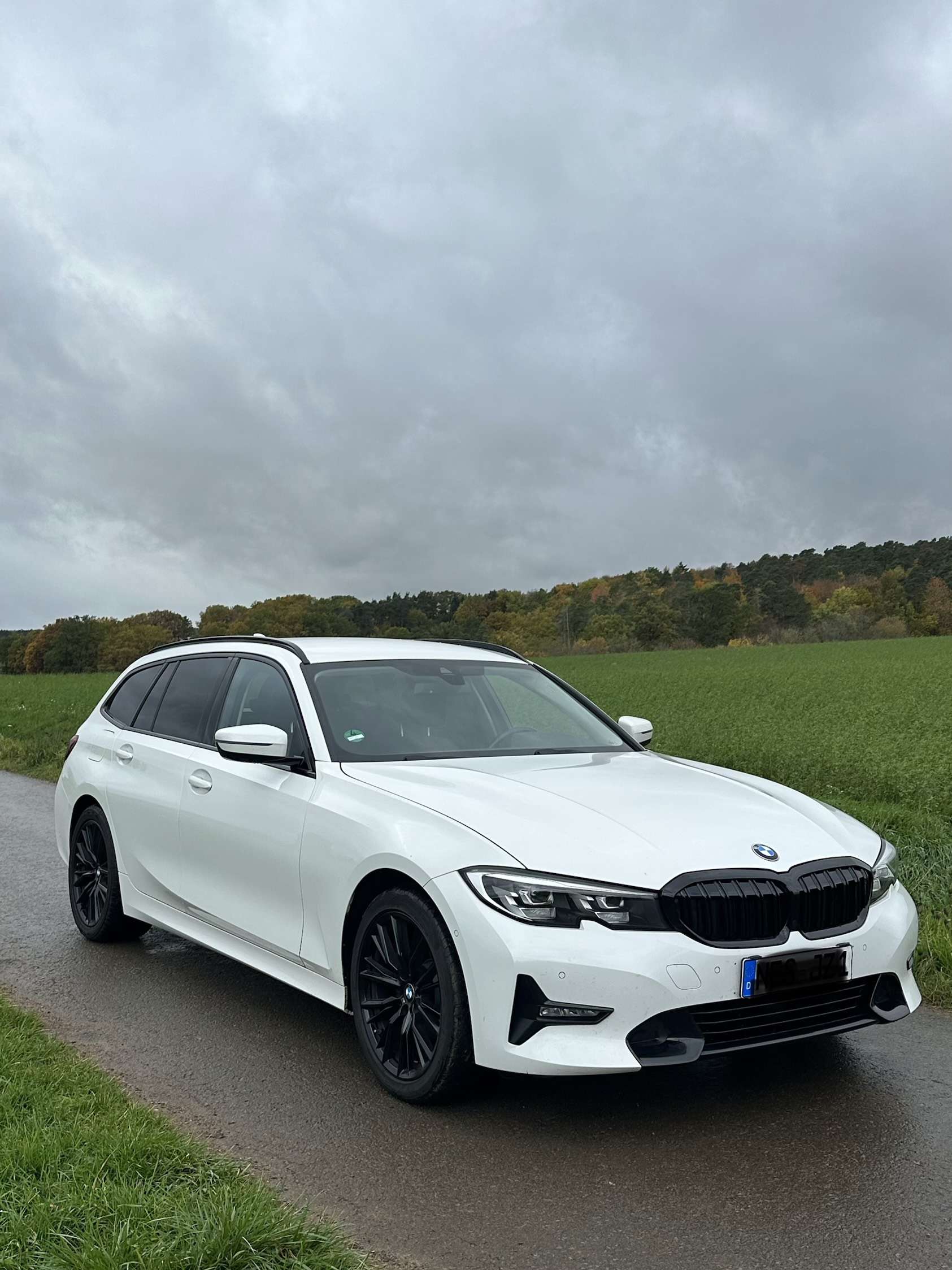 Second hand Bmw 3 Series 